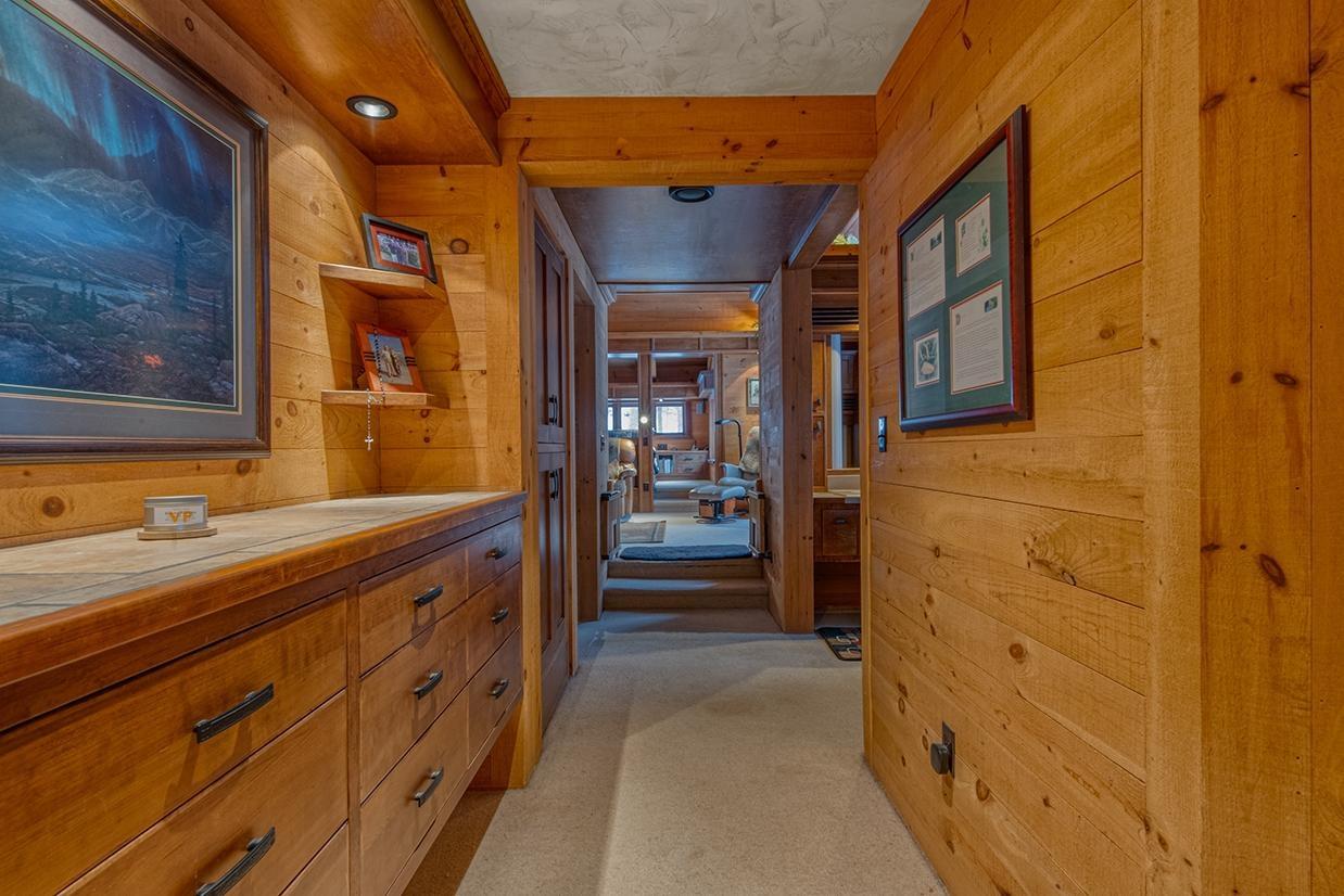 Watersmeet, Michigan, 49969, United States, 4 Bedrooms Bedrooms, ,3 BathroomsBathrooms,Residential,For Sale,1979345