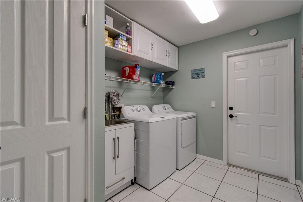 Cape Coral, Florida, 33904, United States, 3 Bedrooms Bedrooms, ,3 BathroomsBathrooms,Residential,For Sale,1996794