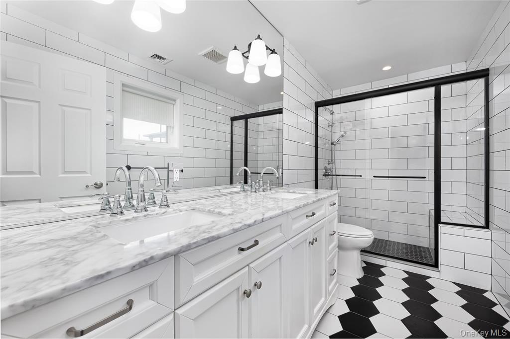 Atlantic Beach, New York, 11509, United States, 4 Bedrooms Bedrooms, ,4 BathroomsBathrooms,Residential,For Sale,1943894
