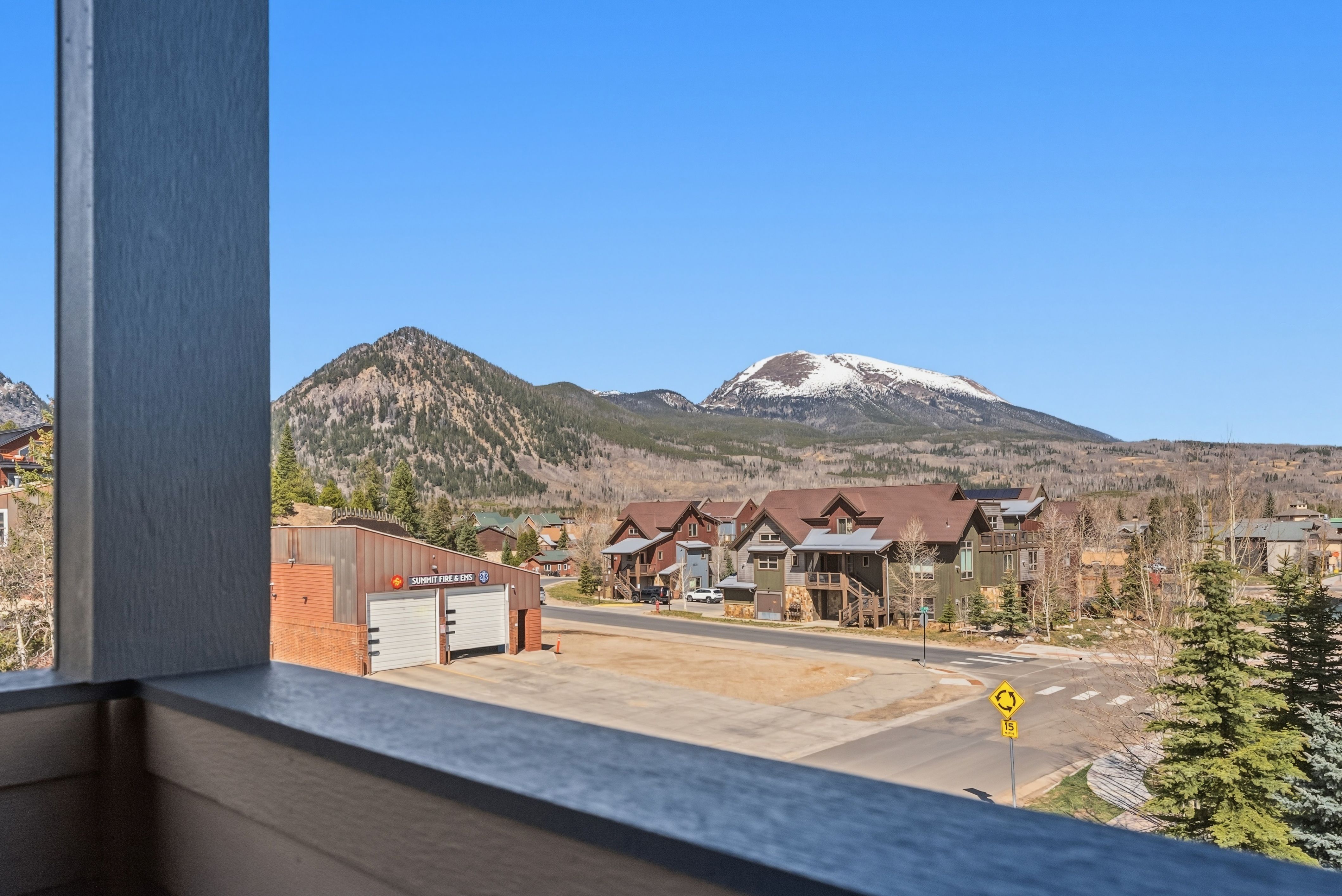  318 S 8th Avenue, Frisco, CO, 80443 - 物件實景