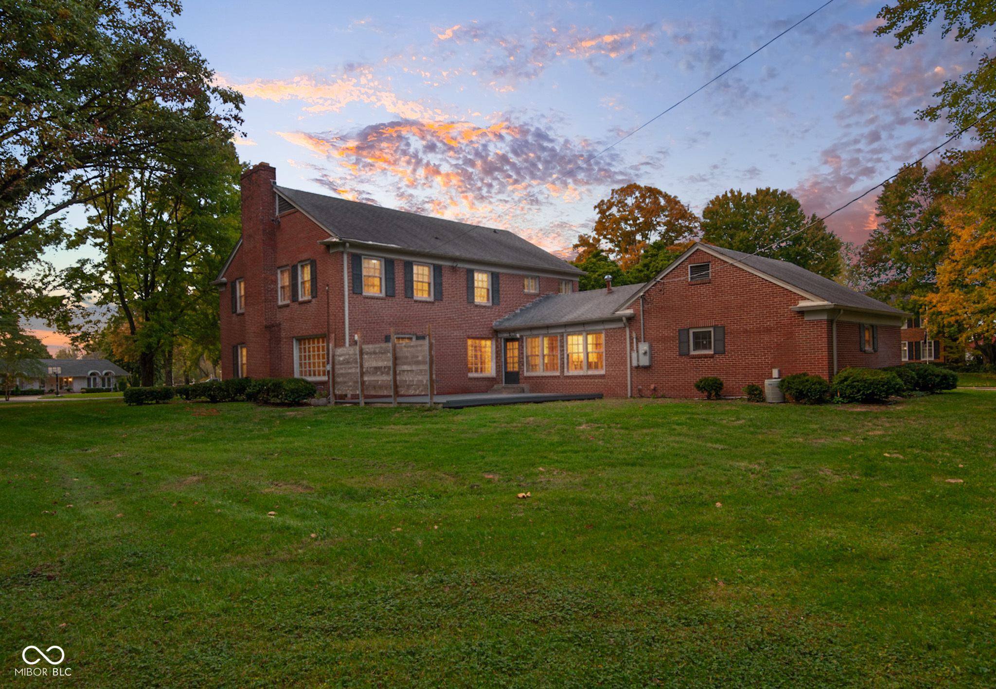 Columbus, Indiana, 47201, United States, 4 Bedrooms Bedrooms, ,3 BathroomsBathrooms,Residential,For Sale,1979631