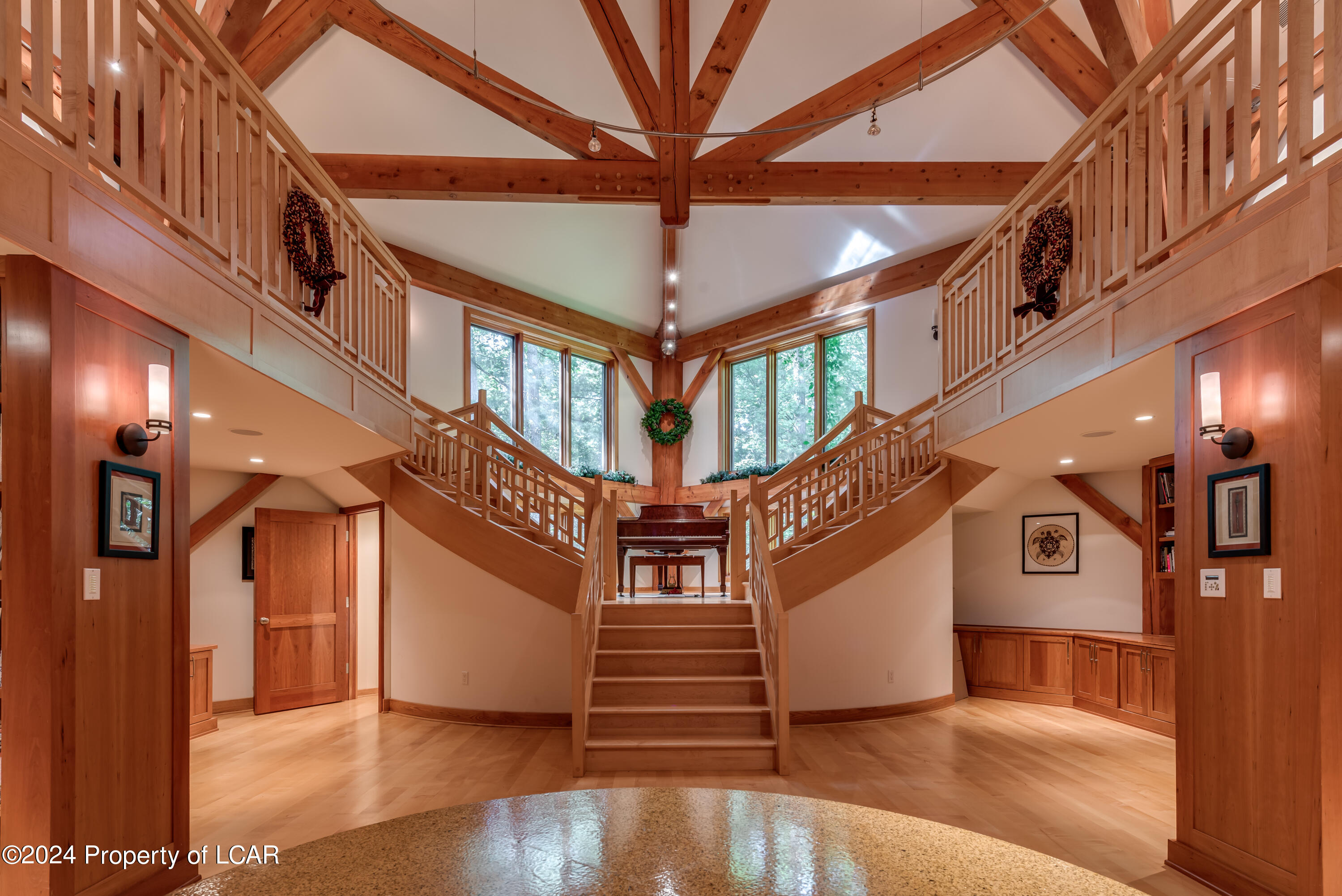 Shavertown, Pennsylvania, 18708, United States, 5 Bedrooms Bedrooms, ,6 BathroomsBathrooms,Residential,For Sale,1914218