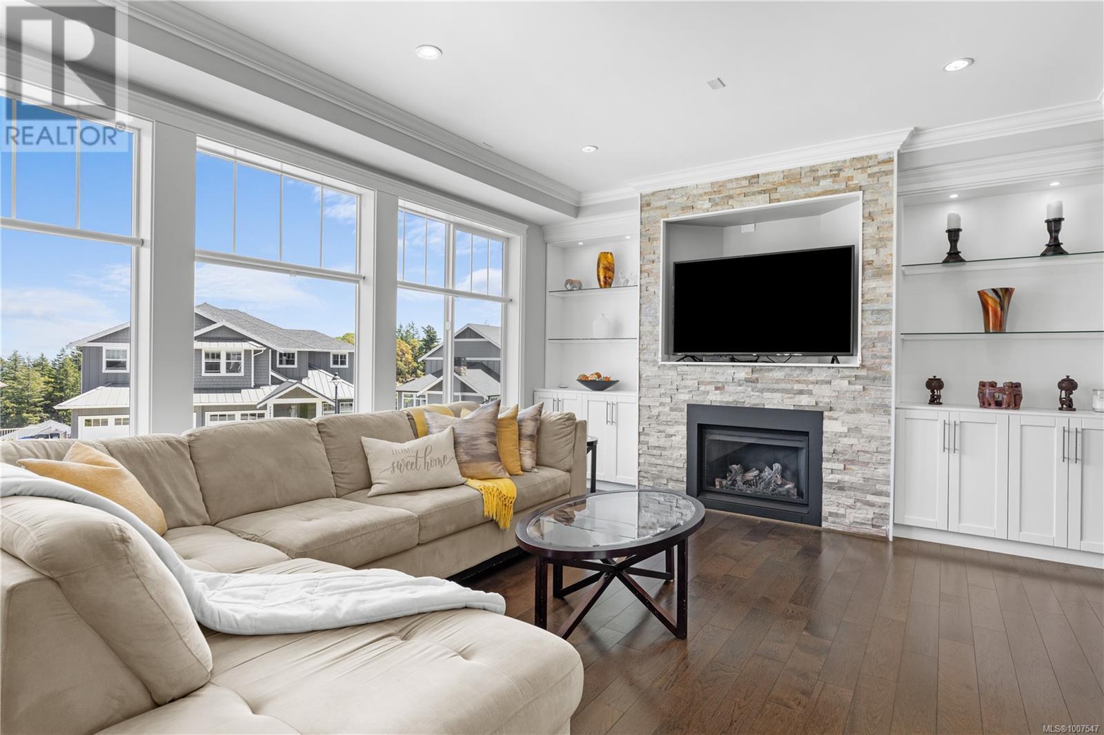 LANGFORD, British Columbia, V9B 0L2, CA, 5 Bedrooms Bedrooms, ,5 BathroomsBathrooms,Residential,For Sale,1896938