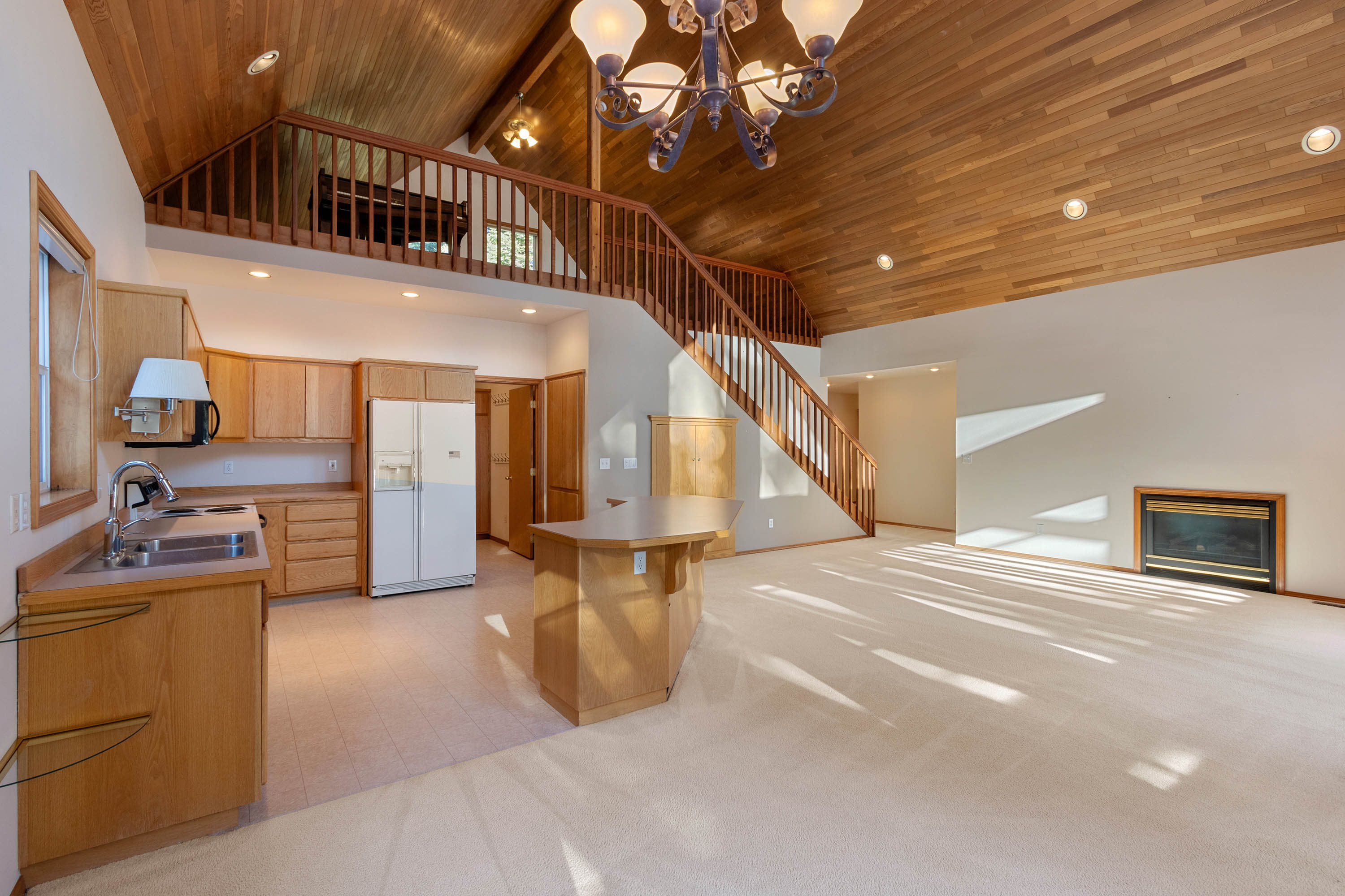 Sandpoint, Idaho, 83864, United States, 3 Bedrooms Bedrooms, ,2 BathroomsBathrooms,Residential,For Sale,2012104