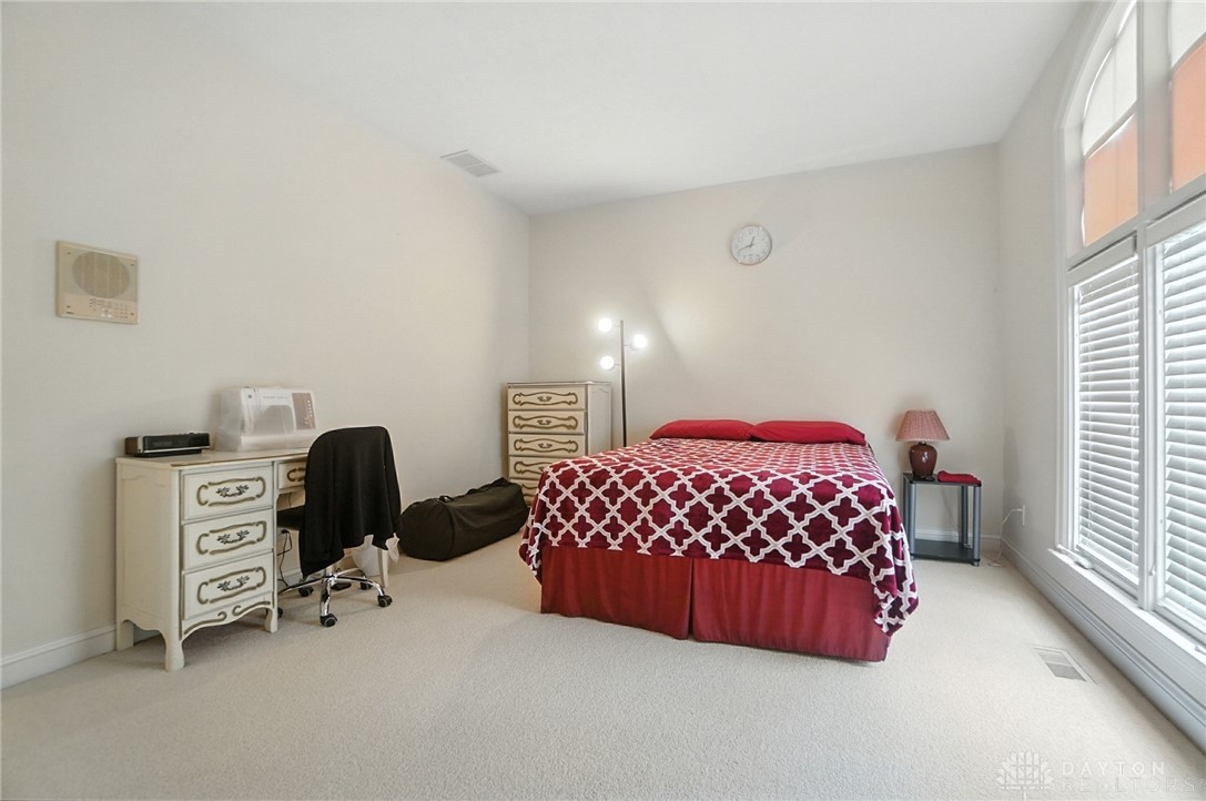 Xenia, Ohio, 45385, United States, 4 Bedrooms Bedrooms, ,4 BathroomsBathrooms,Residential,For Sale,1941685