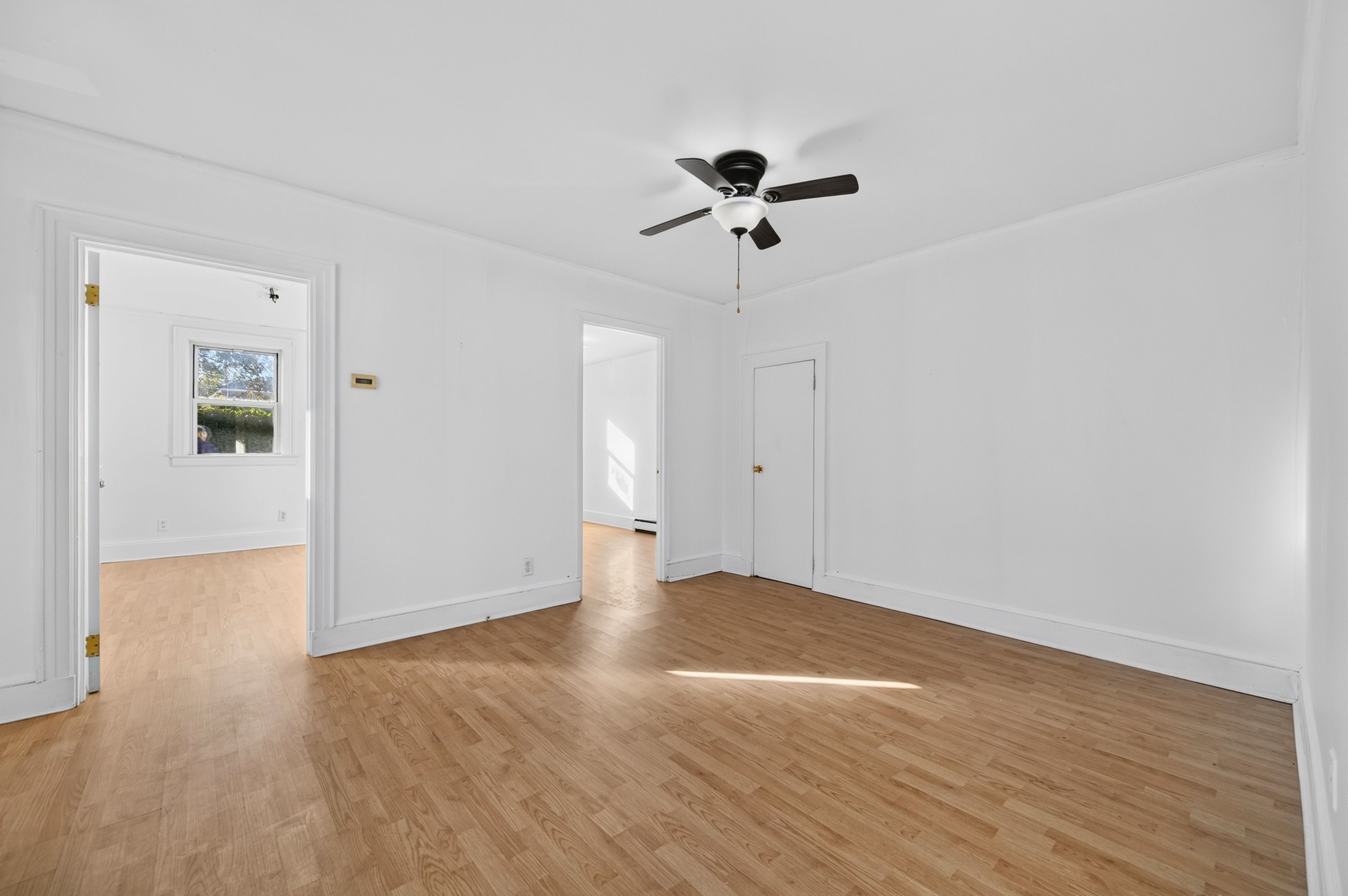  54 McKinley Avenue, Albertson, NY 11507 - 物件實景