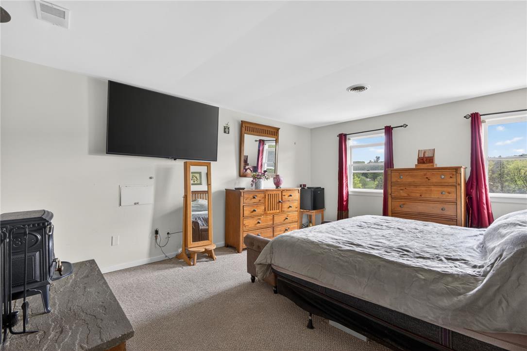 Lower Saucon Twp, Pennsylvania, 18055, United States, 5 Bedrooms Bedrooms, ,4 BathroomsBathrooms,Residential,For Sale,2048315