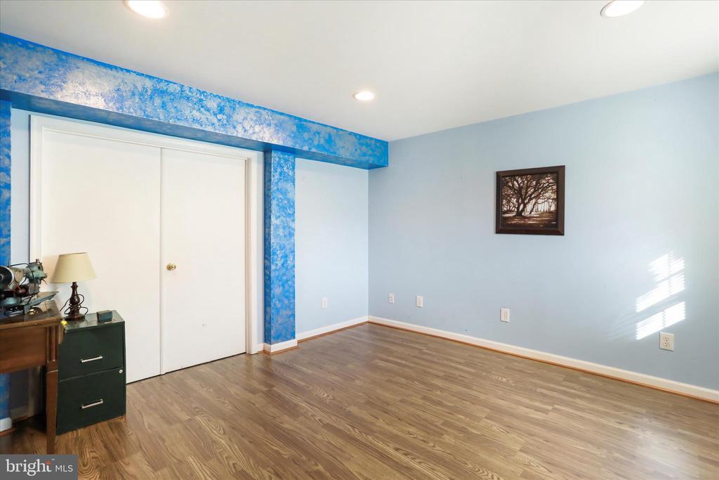 Front Royal, Virginia, 22630, United States, 4 Bedrooms Bedrooms, ,4 BathroomsBathrooms,Residential,For Sale,1994822