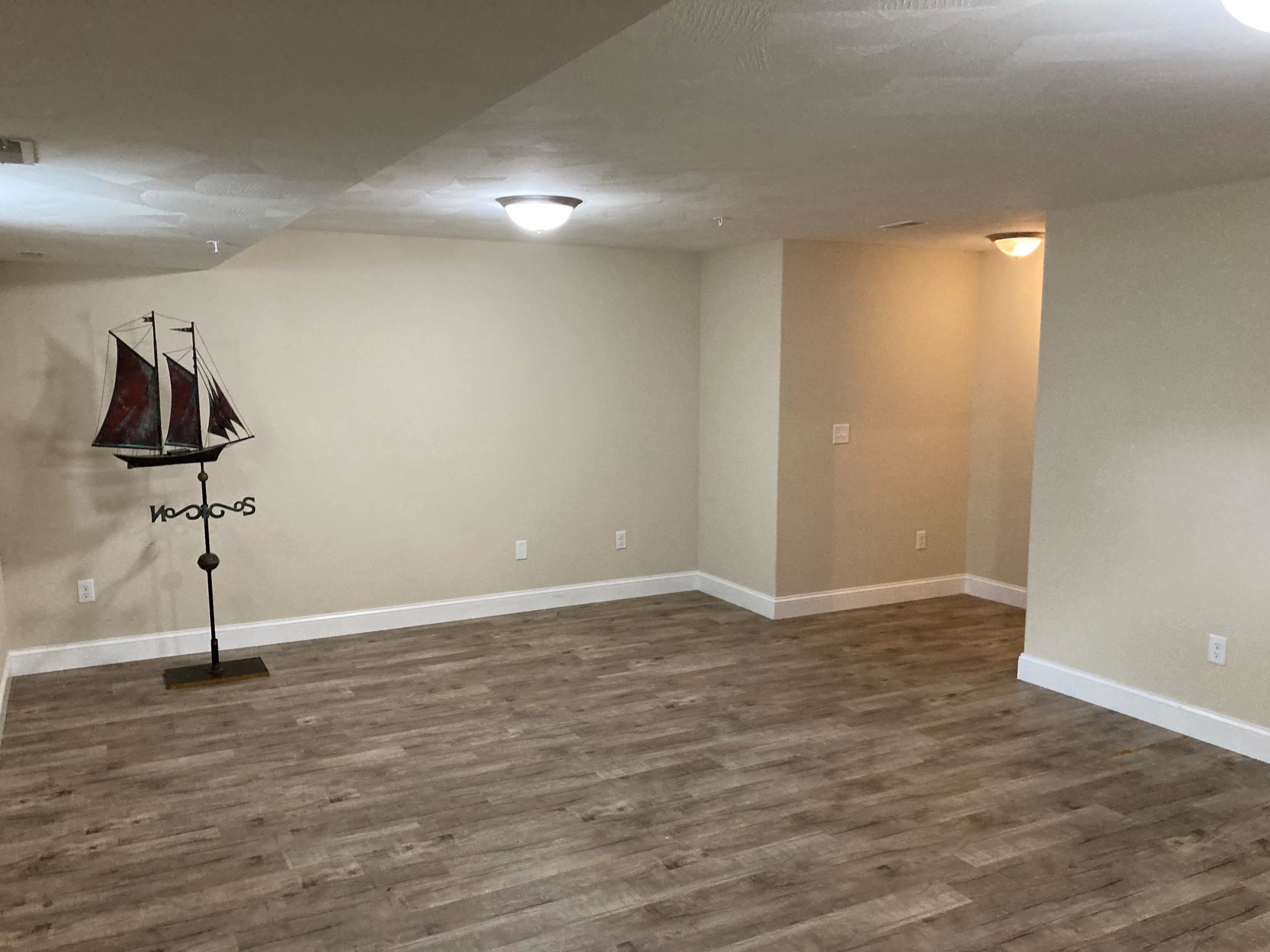 Brentwood, New Hampshire, 03833, United States, 2 Bedrooms Bedrooms, ,2 BathroomsBathrooms,Residential,For Sale,1905926
