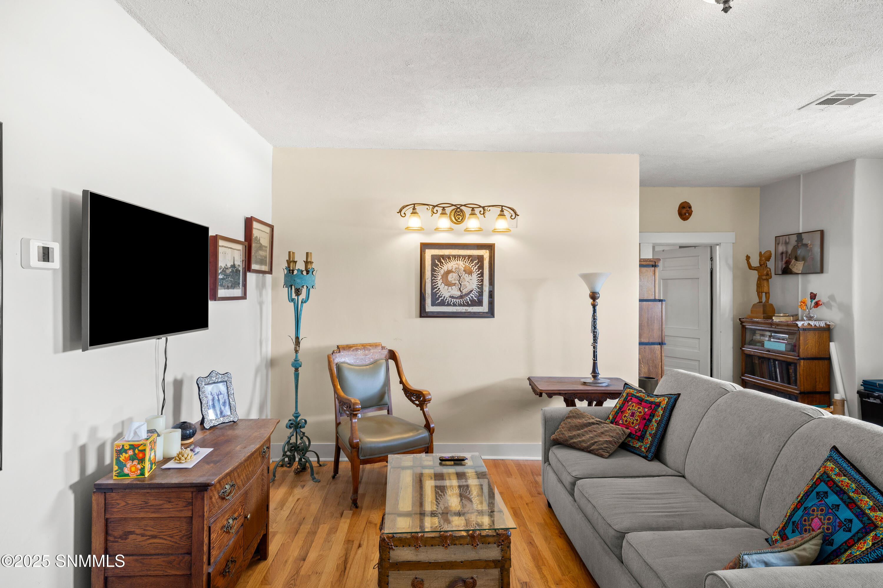 Silver City, New Mexico, 88061, United States, 5 Bedrooms Bedrooms, ,6 BathroomsBathrooms,Residential,For Sale,1986302