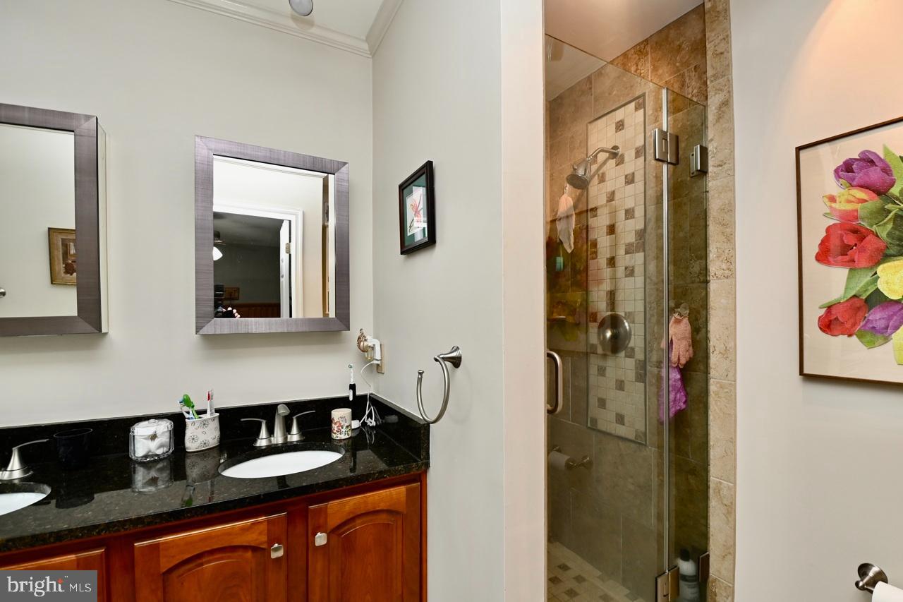 Alexandria, Virginia, 22315, United States, ,Residential,For Sale,1984525