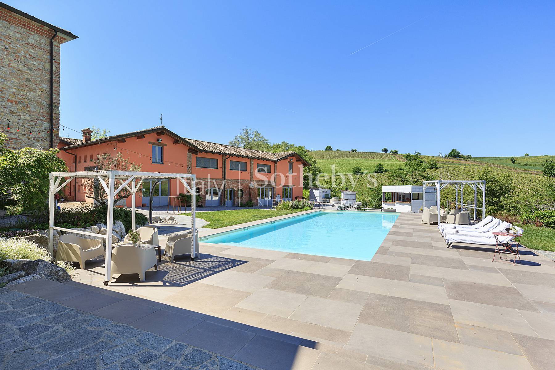  Farmhouse among the Vineyards of the Val Tidone south of Milan - 物件實景