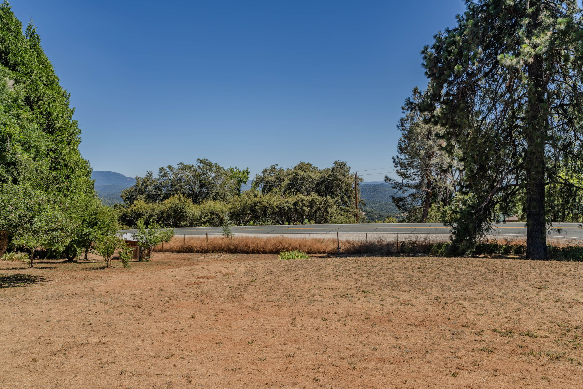  Panoramic Blue Mountain Views on One Usable Acre - 物件實景