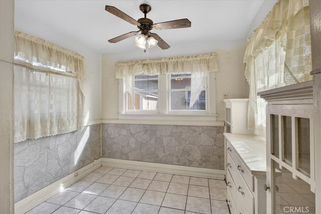 Lynwood, California, 90262, United States, 4 Bedrooms Bedrooms, ,1 BathroomBathrooms,Residential,For Sale,2013779