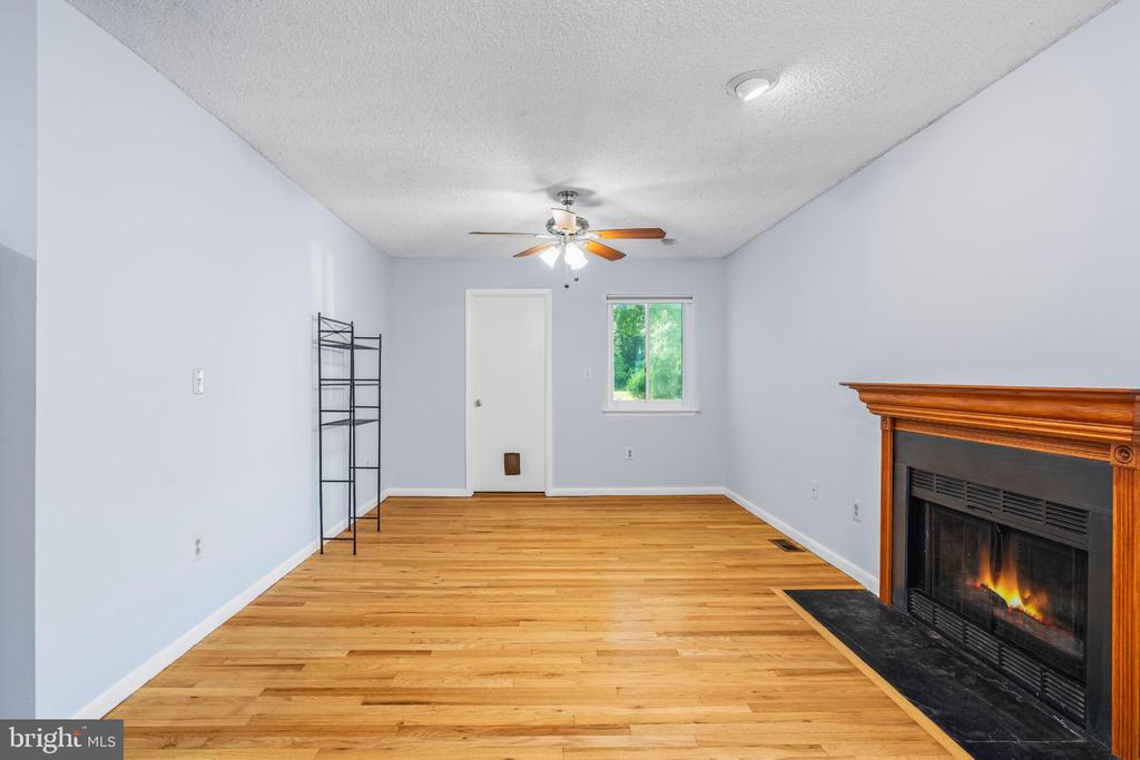 Plainsboro, New Jersey, 08536, United States, 3 Bedrooms Bedrooms, ,3 BathroomsBathrooms,Residential,For Sale,1900565