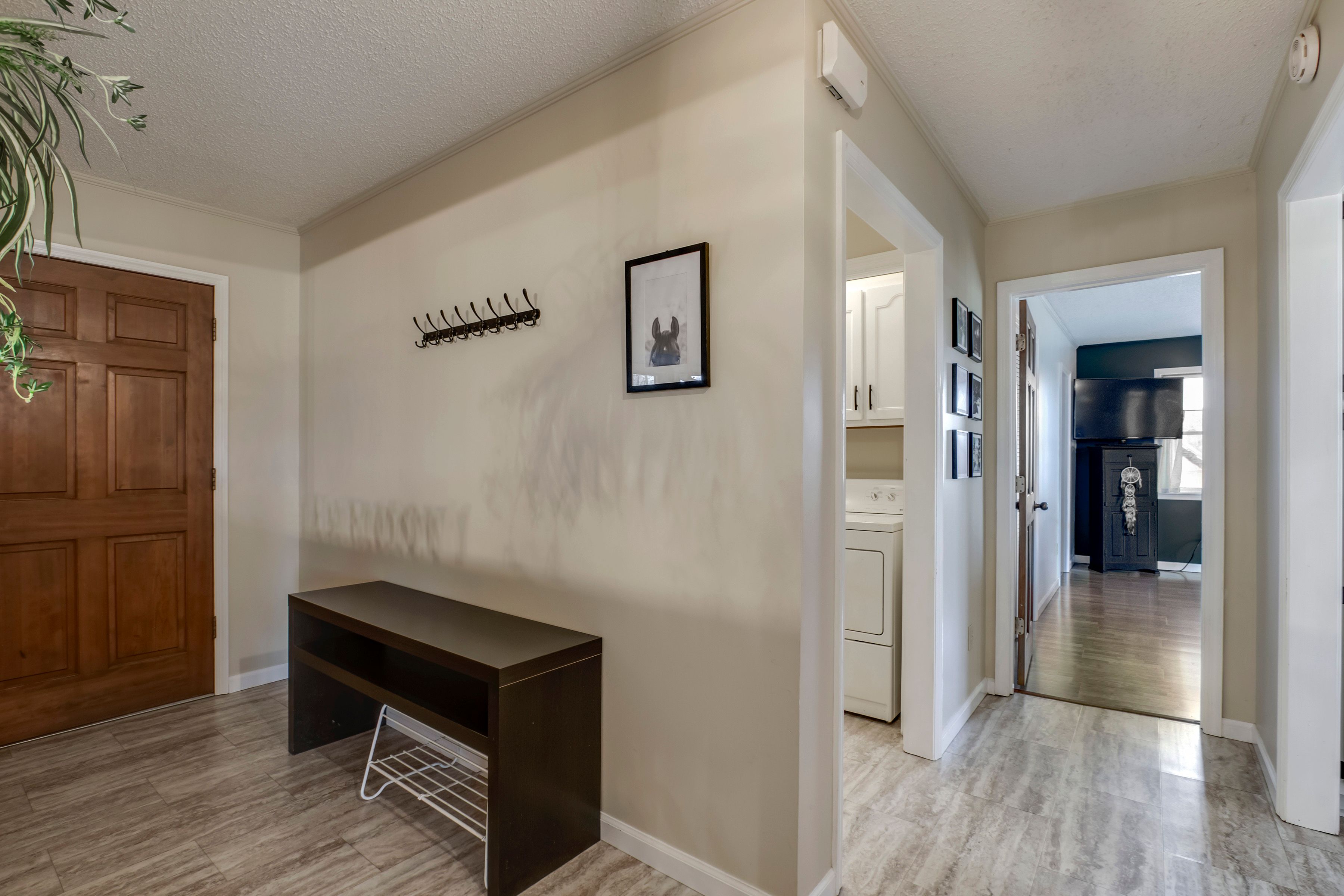 Loudon, Tennessee, 37774, United States, 3 Bedrooms Bedrooms, ,3 BathroomsBathrooms,Residential,For Sale,2011401