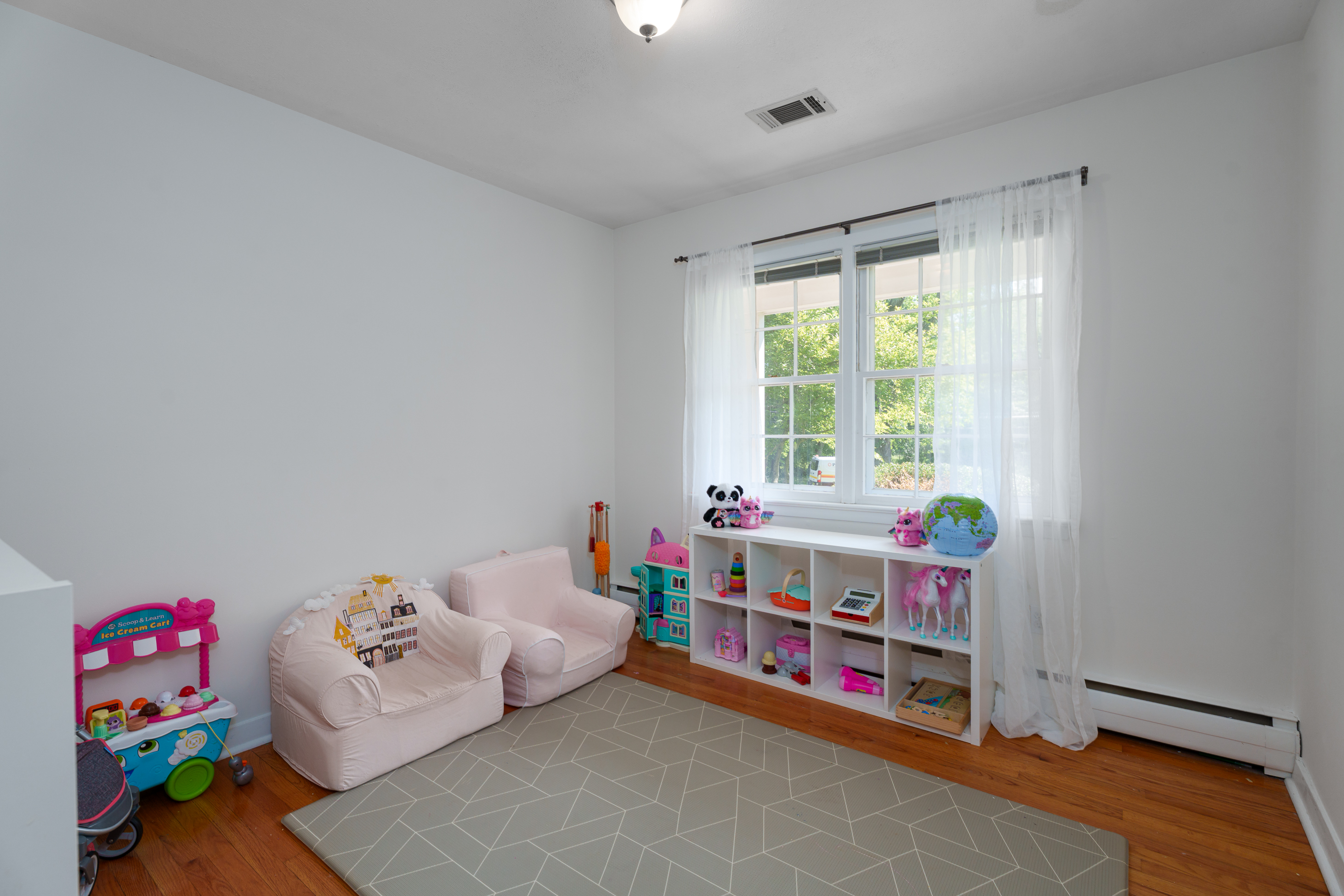  West Windsor 5-Bedroom Home Near Princeton Junction Train Station - 物件實景
