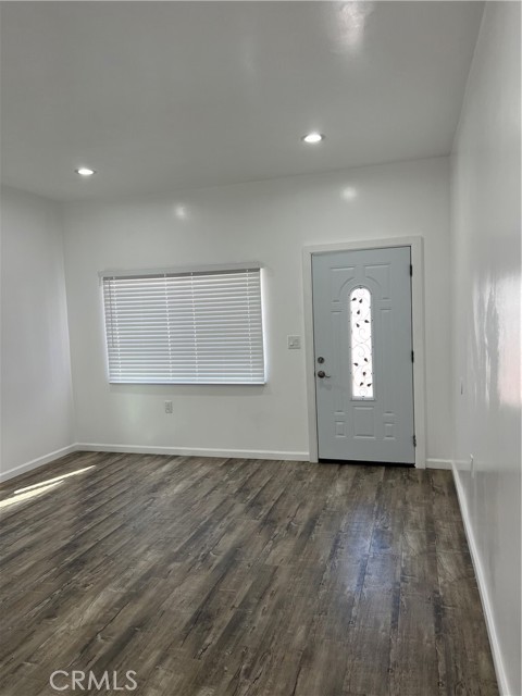 Los Angeles, California, 90011, United States, 4 Bedrooms Bedrooms, ,Residential,For Sale,1981247