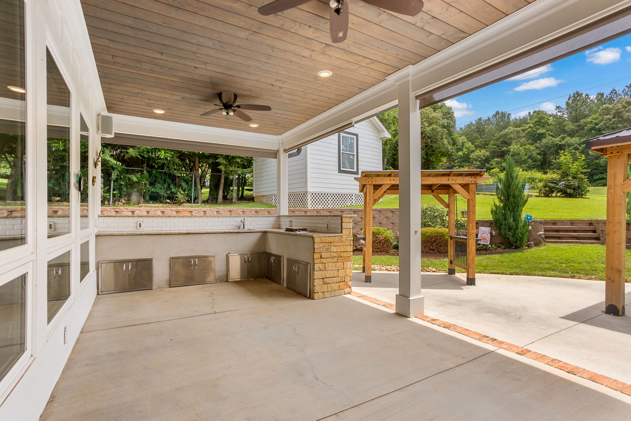  204 Crestwood Drive, Greenville, SC 29609 - 物件實景