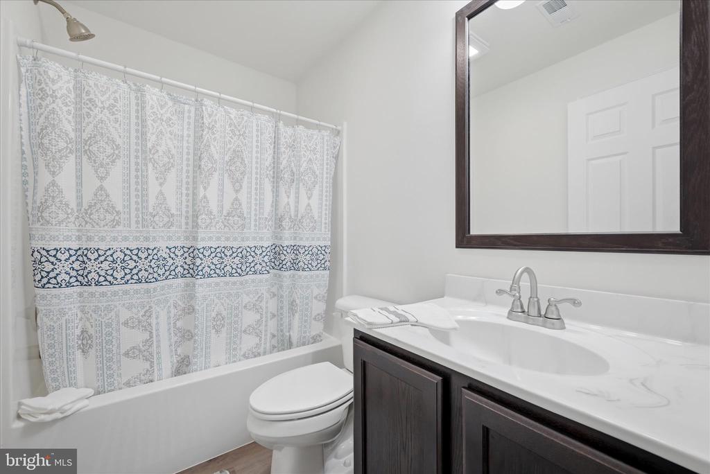 Boyce, Virginia, 22620, United States, 3 Bedrooms Bedrooms, ,3 BathroomsBathrooms,Residential,For Sale,2032757