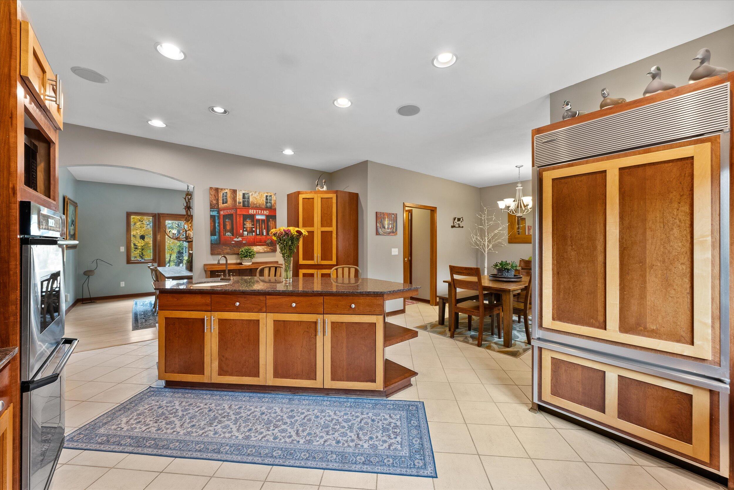 Grafton, Wisconsin, 53024, United States, 4 Bedrooms Bedrooms, ,6 BathroomsBathrooms,Residential,For Sale,1989565