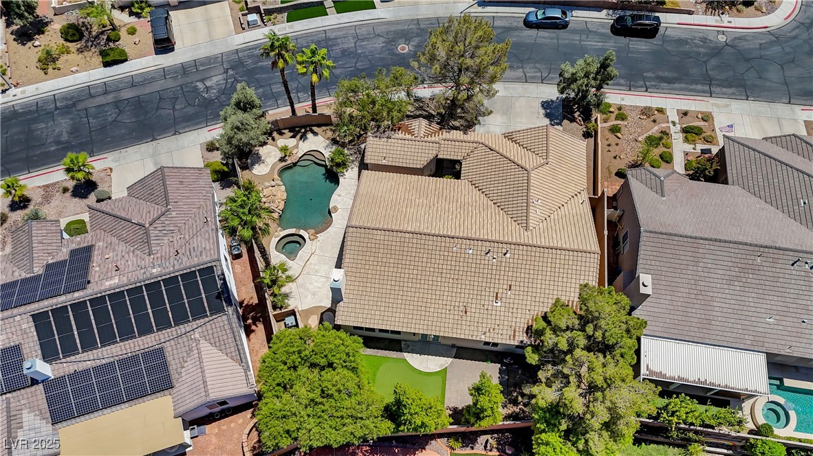 Henderson, Nevada, 89052, United States, 5 Bedrooms Bedrooms, ,2 BathroomsBathrooms,Residential,For Sale,1897207