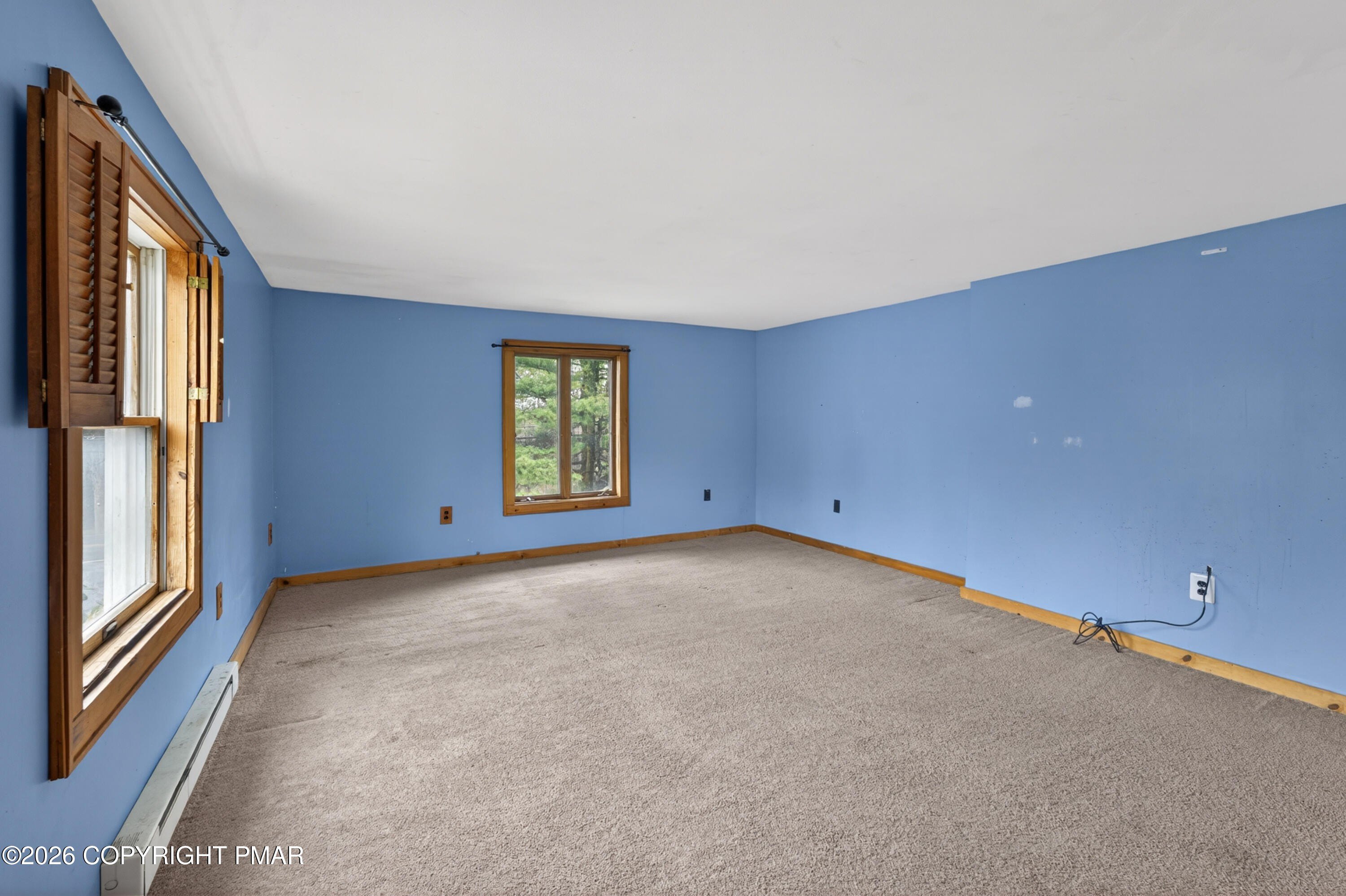 Blakeslee, Pennsylvania, 18610, United States, 6 Bedrooms Bedrooms, ,3 BathroomsBathrooms,Residential,For Sale,2042920