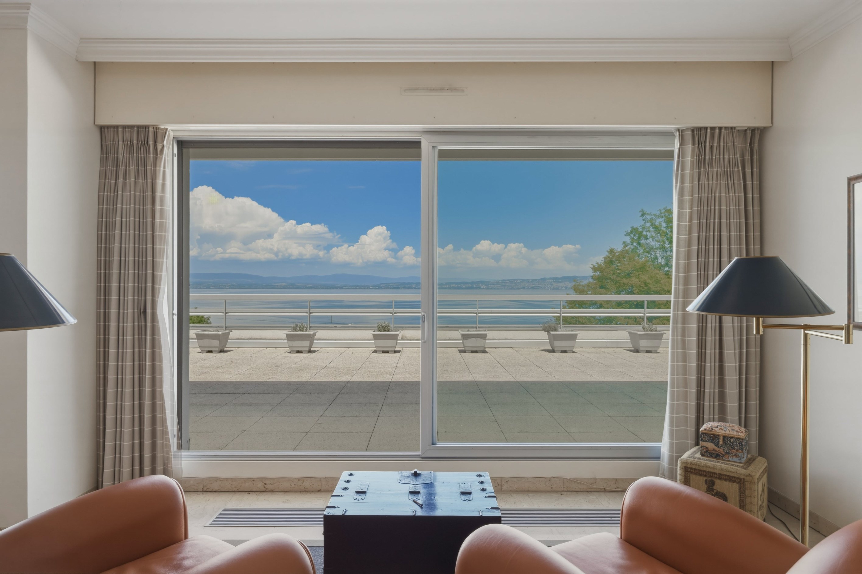  EVIAN FOUR BEDROOM APARTMENT VIEW ON THE LAKE - 物件實景