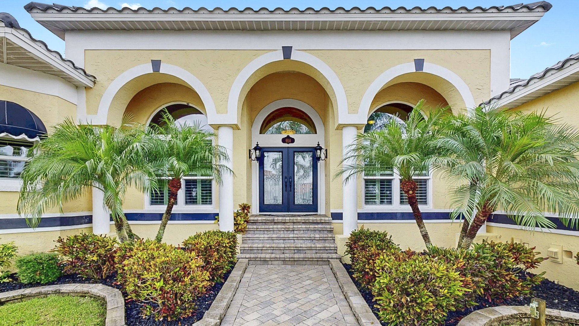 Apollo Beach, Florida, 33572, United States, 4 Bedrooms Bedrooms, ,4 BathroomsBathrooms,Residential,For Sale,1982499