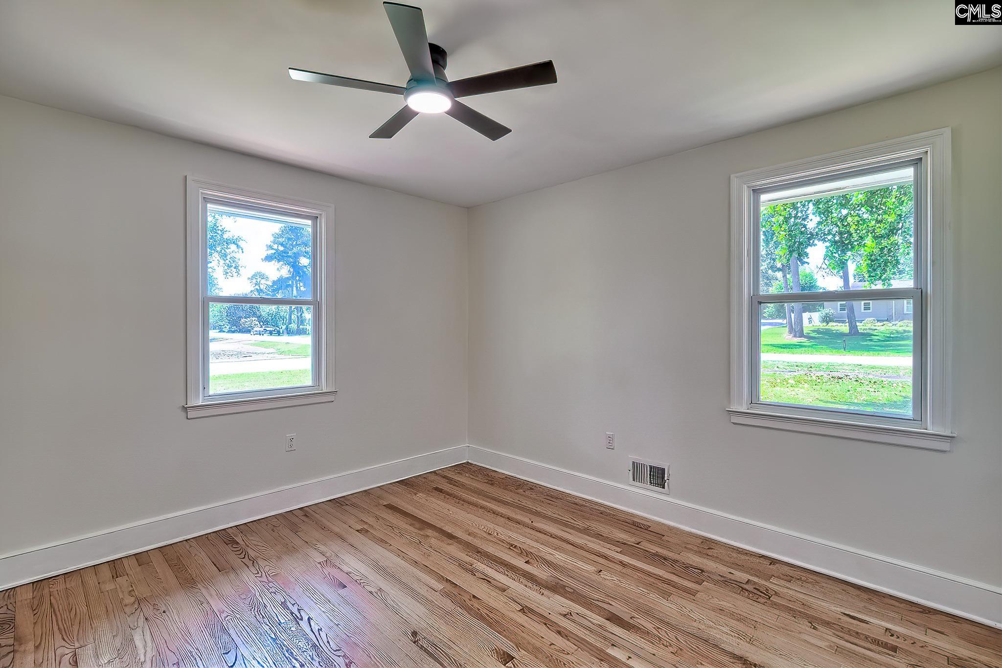Cayce, South Carolina, 29033, United States, 3 Bedrooms Bedrooms, ,3 BathroomsBathrooms,Residential,For Sale,1875561