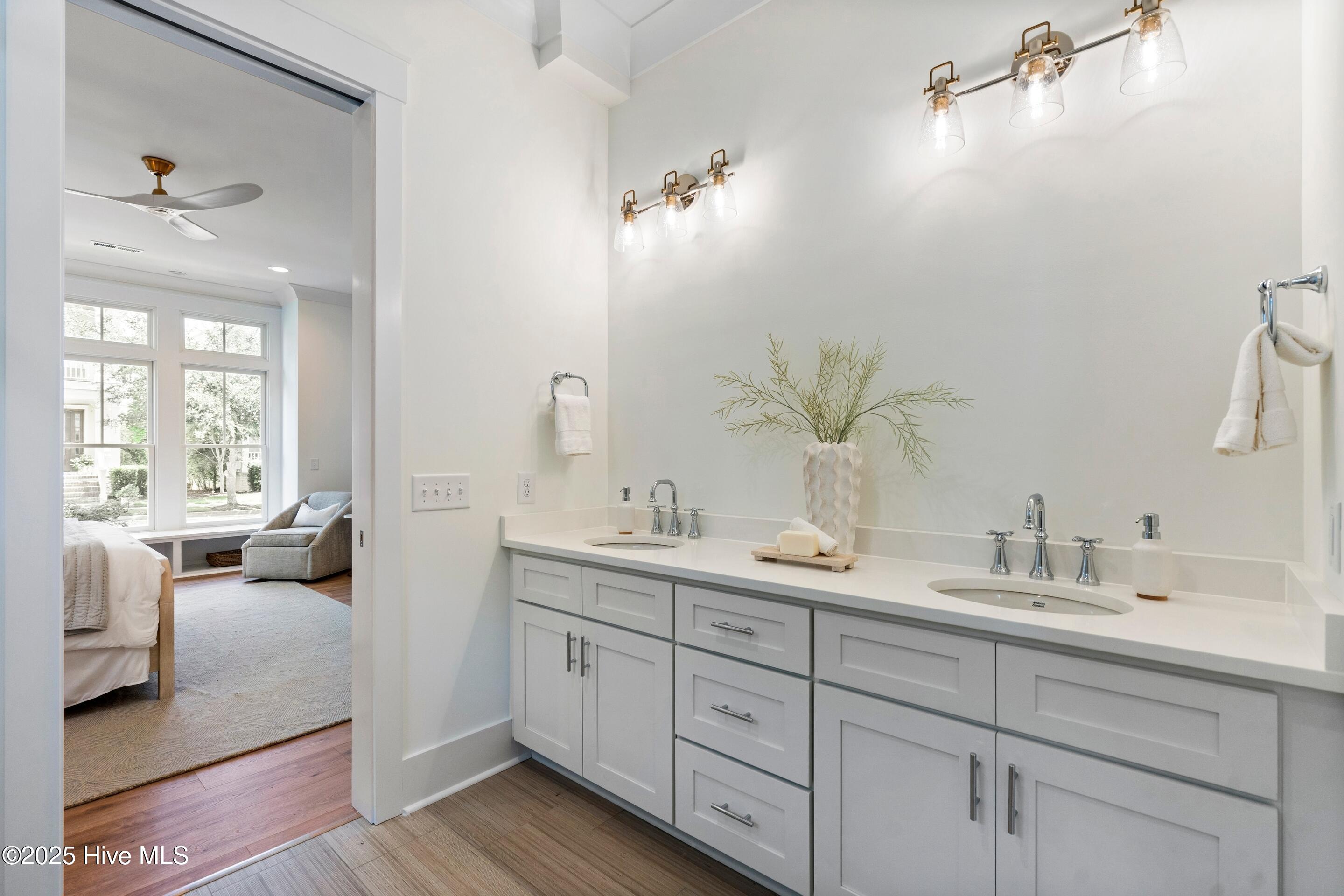5312 Hanahan Drive, Wilmington, North Carolina, 28403, United States, 5 Bedrooms Bedrooms, ,5 BathroomsBathrooms,Residential,For Sale,5312 Hanahan Drive,1644354
