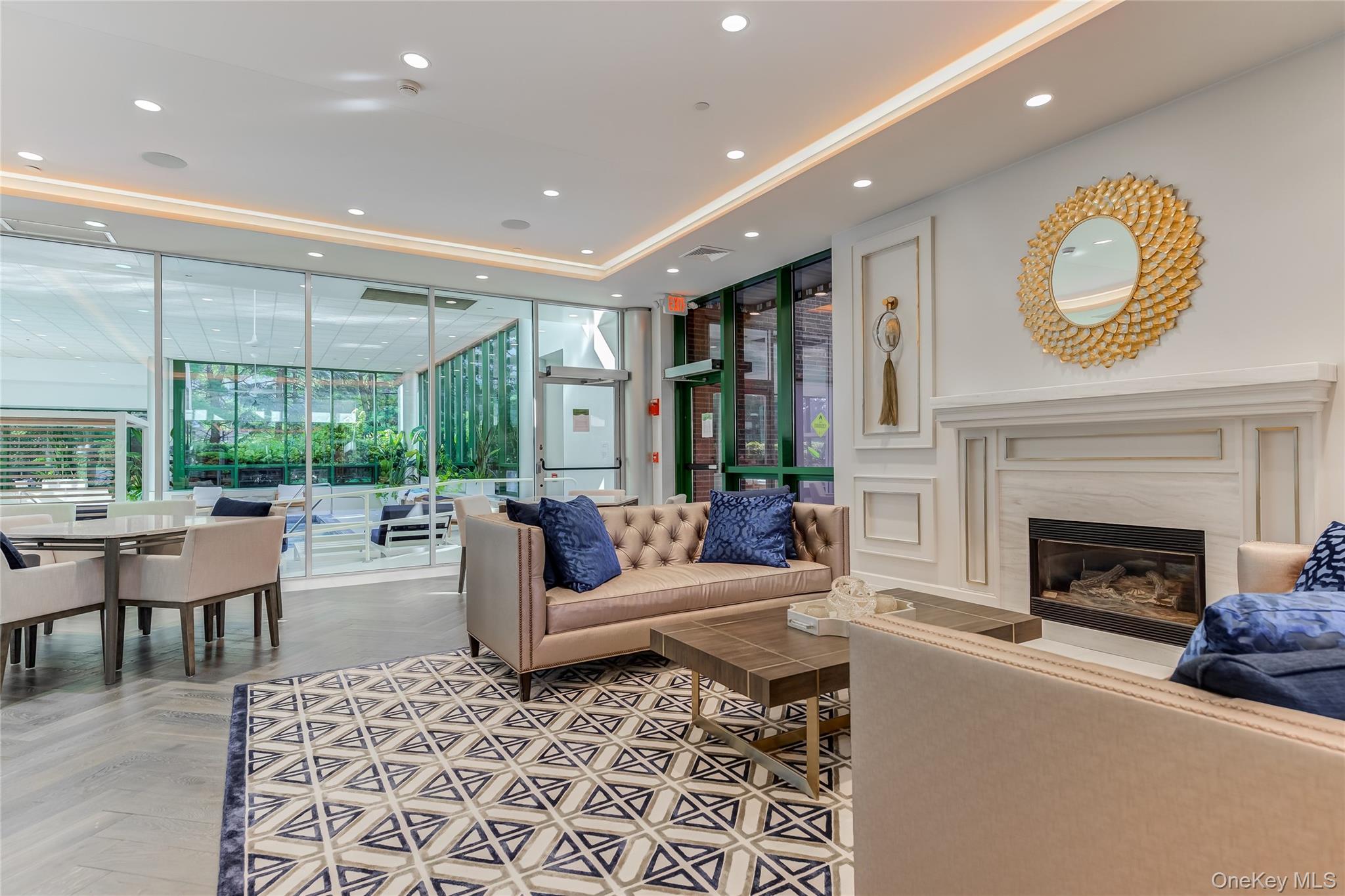  100 Hilton Avenue, Garden City, NY, 11530 - 物件實景
