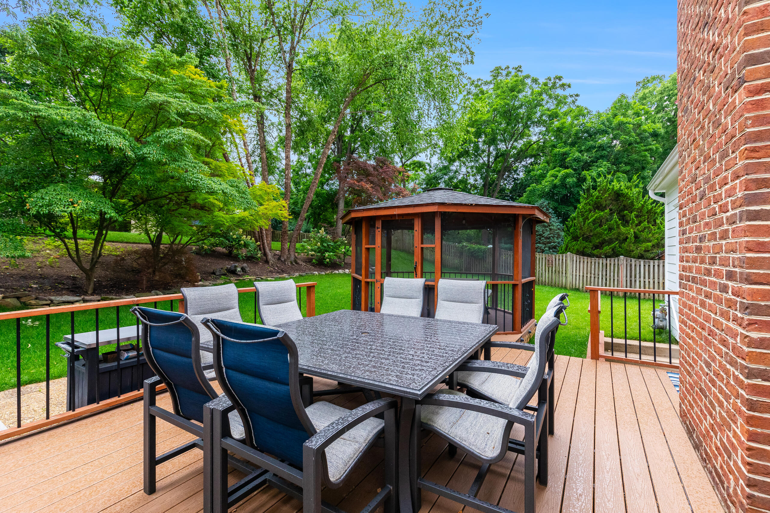  215 Andover Court Northeast, Leesburg, VA 20176 - 物件實景