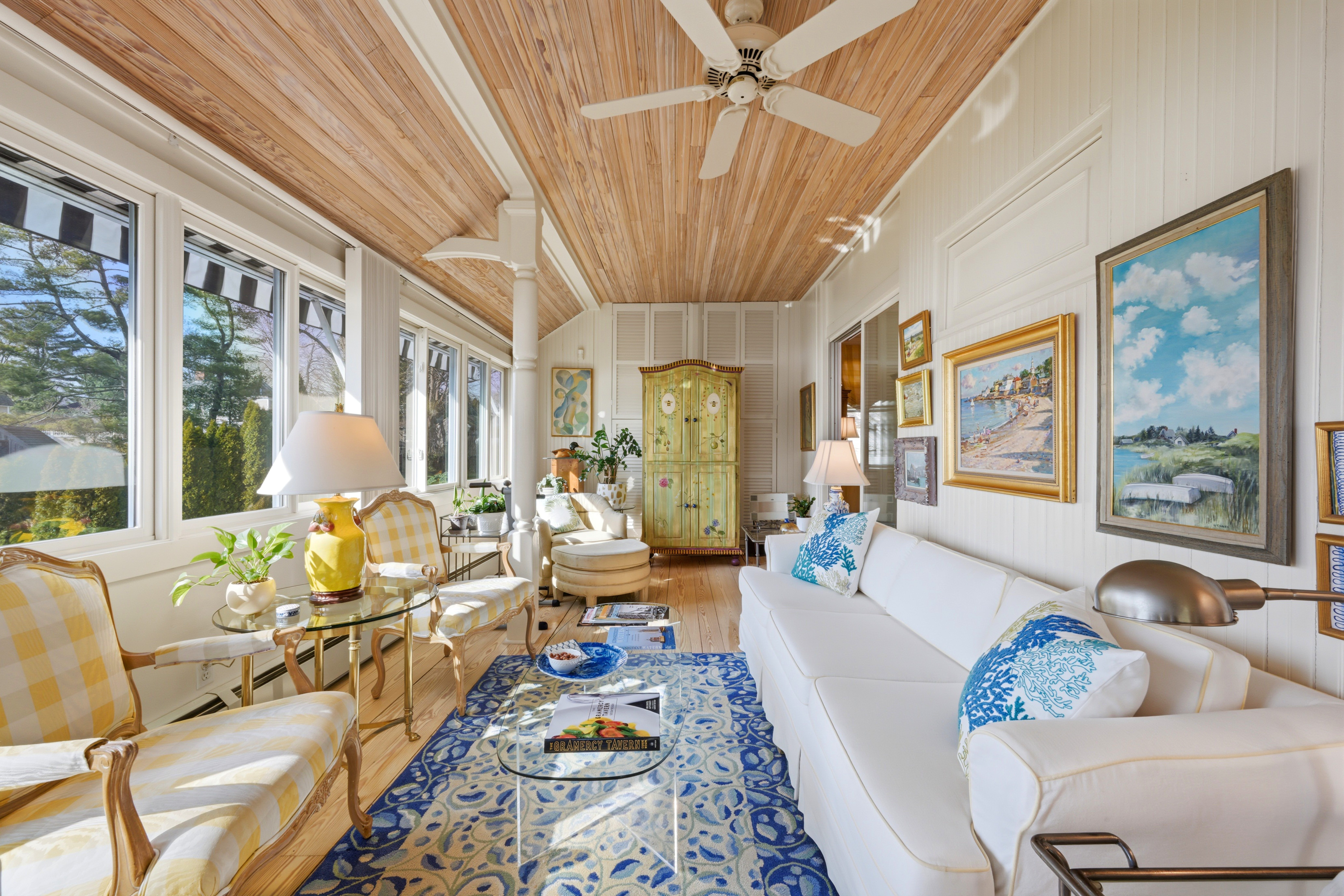  This Landmark Waterfront Estate is Steeped in History - 物件實景