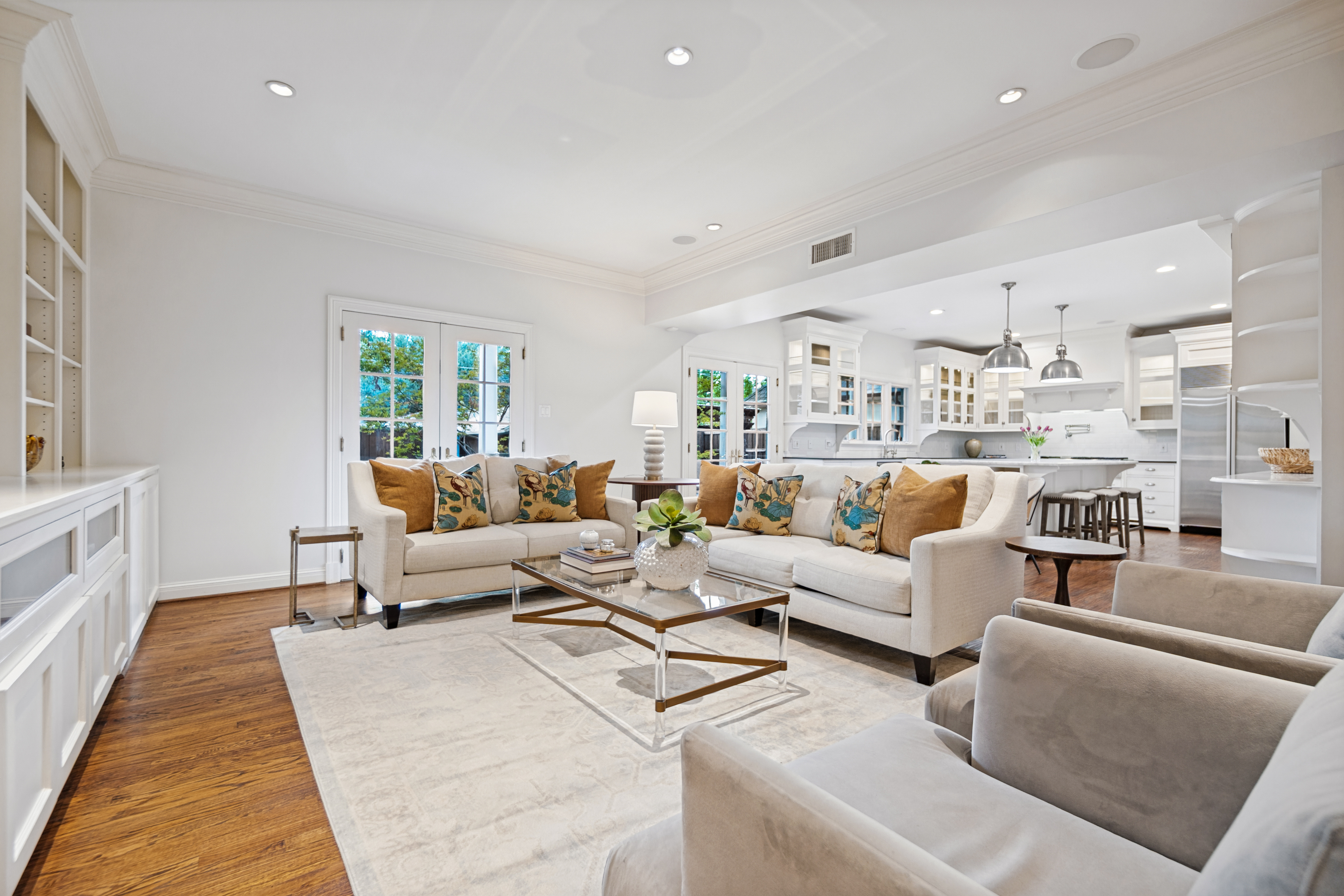  Updated Classic In Coveted West Highland Park - 物件實景