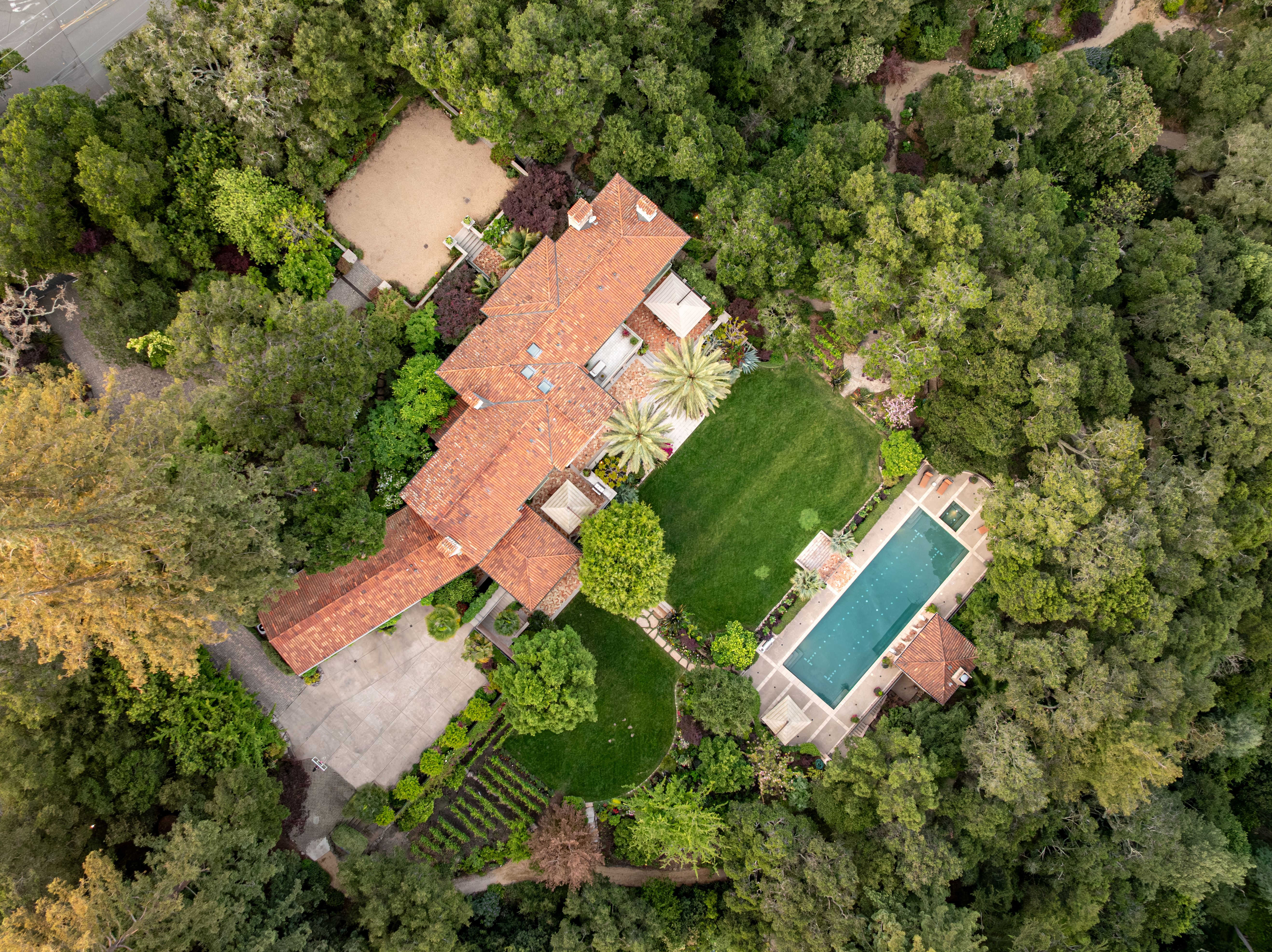  The Pinnacle of Piedmont: A Legacy Estate Without Peer - 物件實景