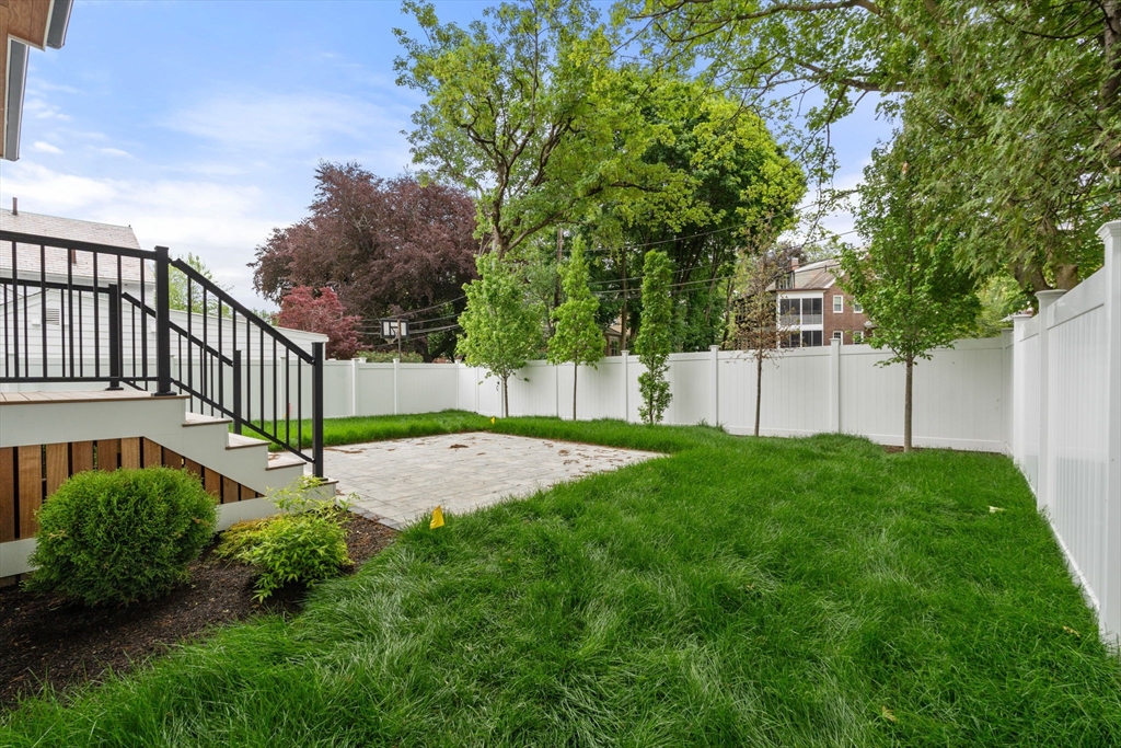 Newton, Massachusetts, 02458, United States, 4 Bedrooms Bedrooms, ,4 BathroomsBathrooms,Residential,For Sale,1865713