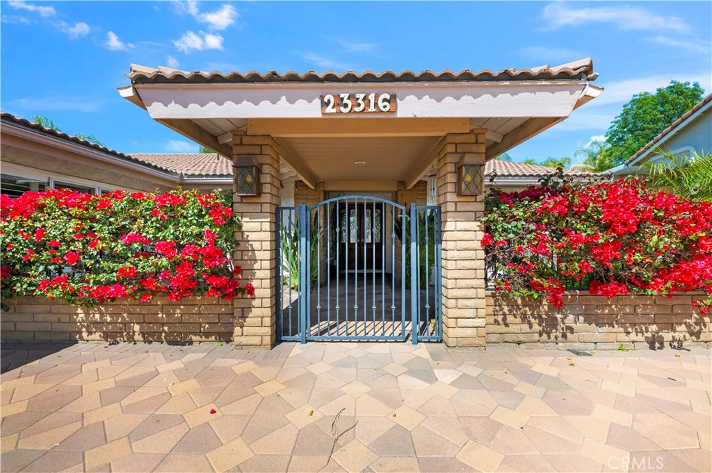 CANYON LAKE, California, 92587, United States, 4 Bedrooms Bedrooms, ,3 BathroomsBathrooms,Residential,For Sale,1805352