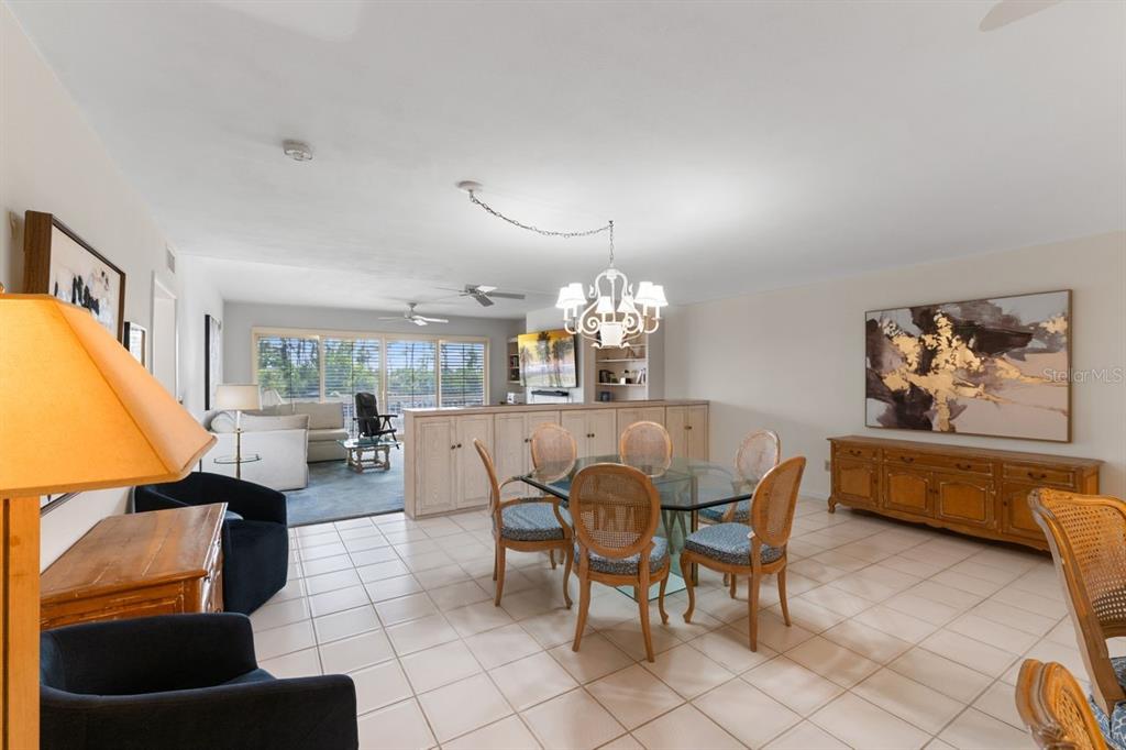 Orlando, Florida, 32819, United States, 2 Bedrooms Bedrooms, ,2 BathroomsBathrooms,Residential,For Sale,1787410