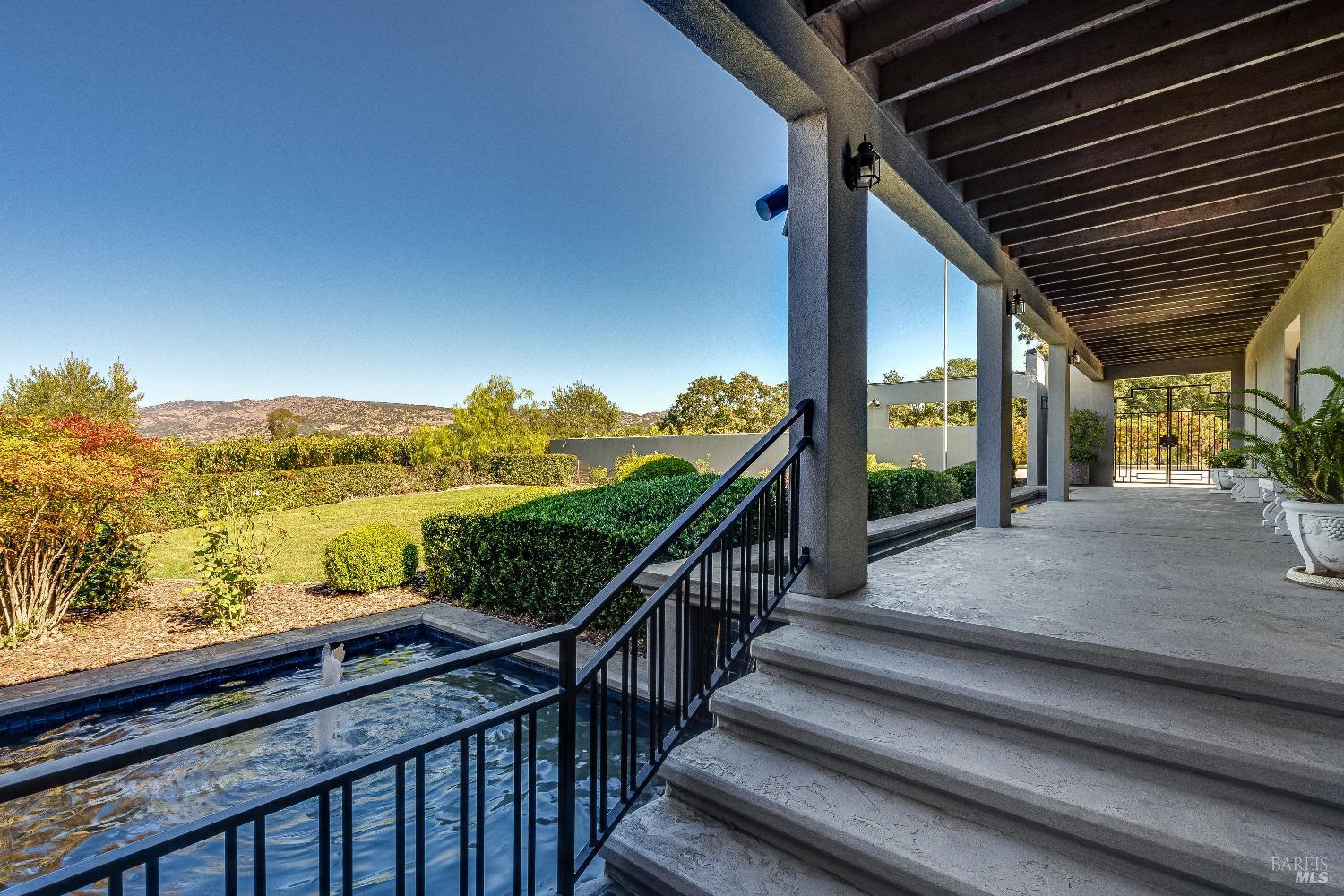 Napa, California, 94558, United States, 4 Bedrooms Bedrooms, ,6 BathroomsBathrooms,Residential,For Sale,1847246
