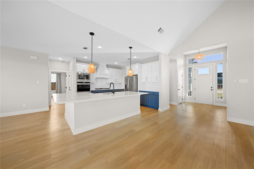 Nevada, Texas, 75173, United States, 3 Bedrooms Bedrooms, ,4 BathroomsBathrooms,Residential,For Sale,1987617