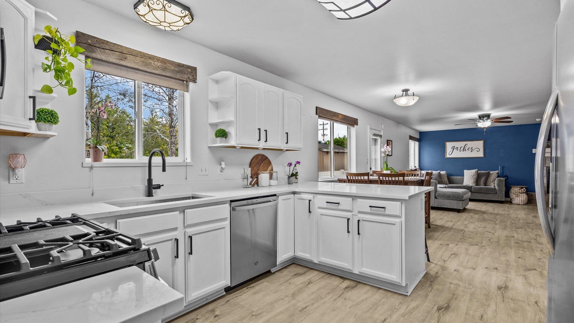 Grand Junction, Colorado, 81504, United States, 4 Bedrooms Bedrooms, ,3 BathroomsBathrooms,Residential,For Sale,1907193