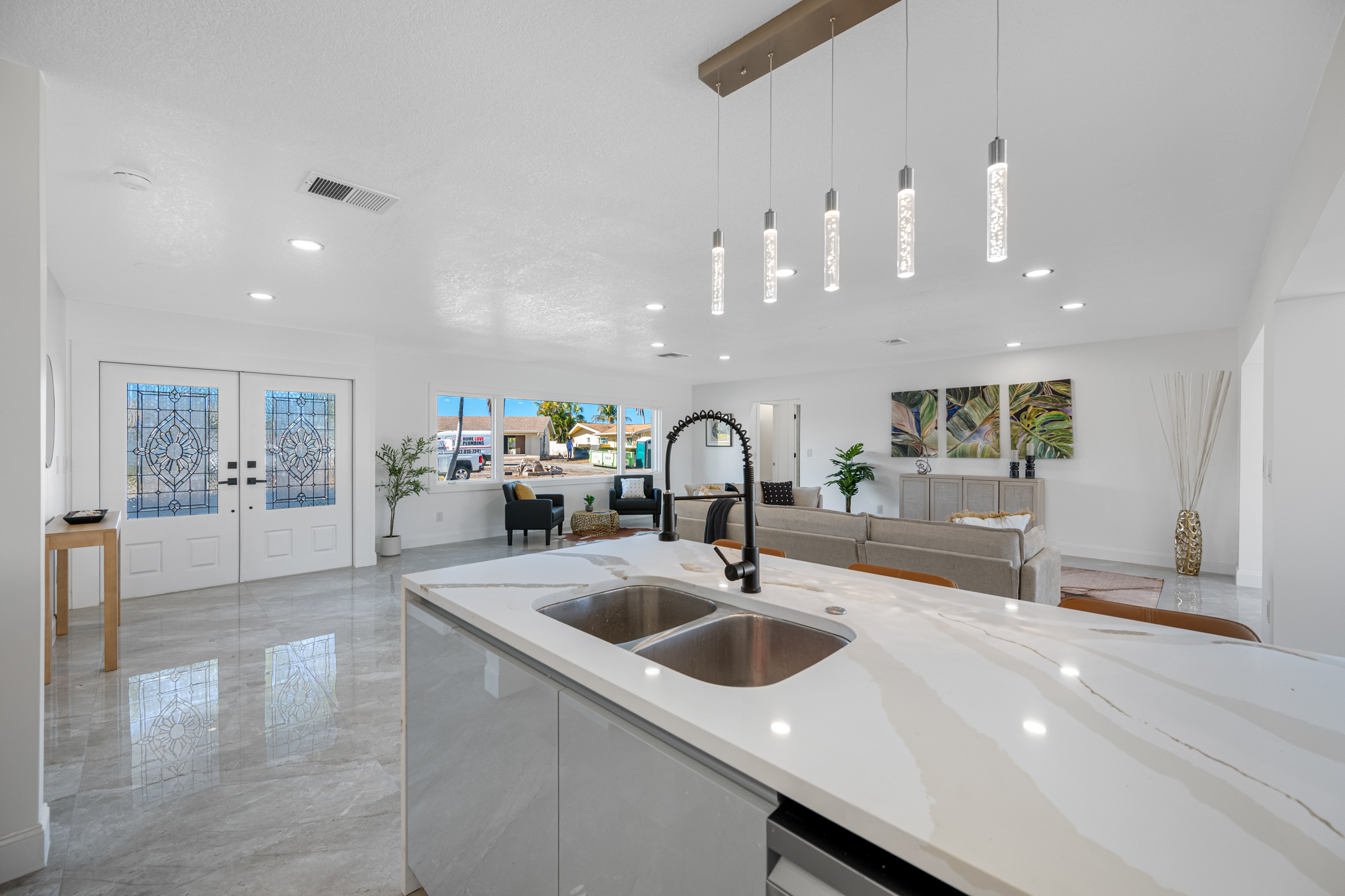 St Petersburg, Florida, 33707, United States, 3 Bedrooms Bedrooms, ,3 BathroomsBathrooms,Residential,For Sale,2017705