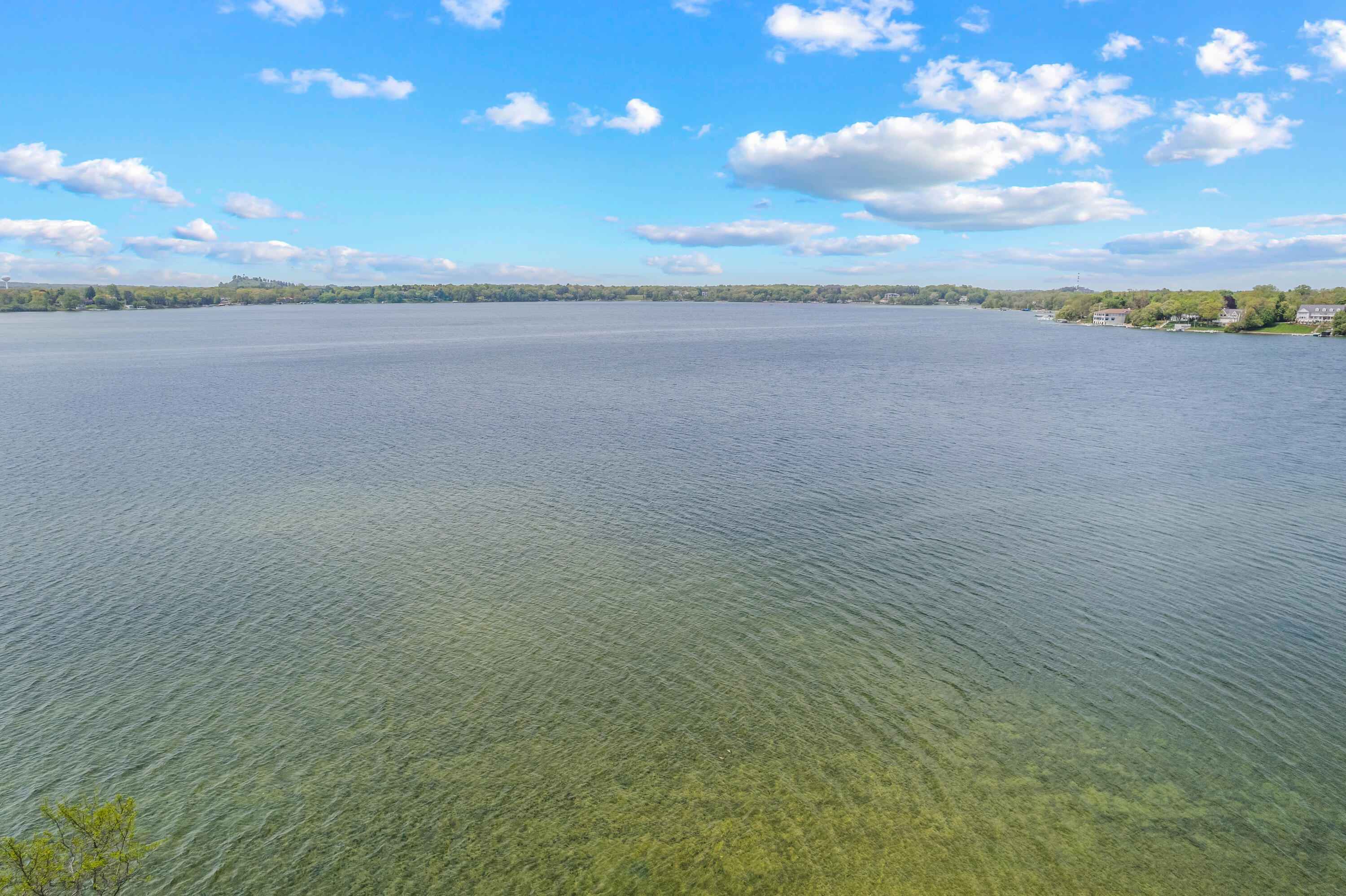 Oconomowoc Lake, Wisconsin, 53066, United States, 2 Bedrooms Bedrooms, ,1 BathroomBathrooms,Residential,For Sale,1895459