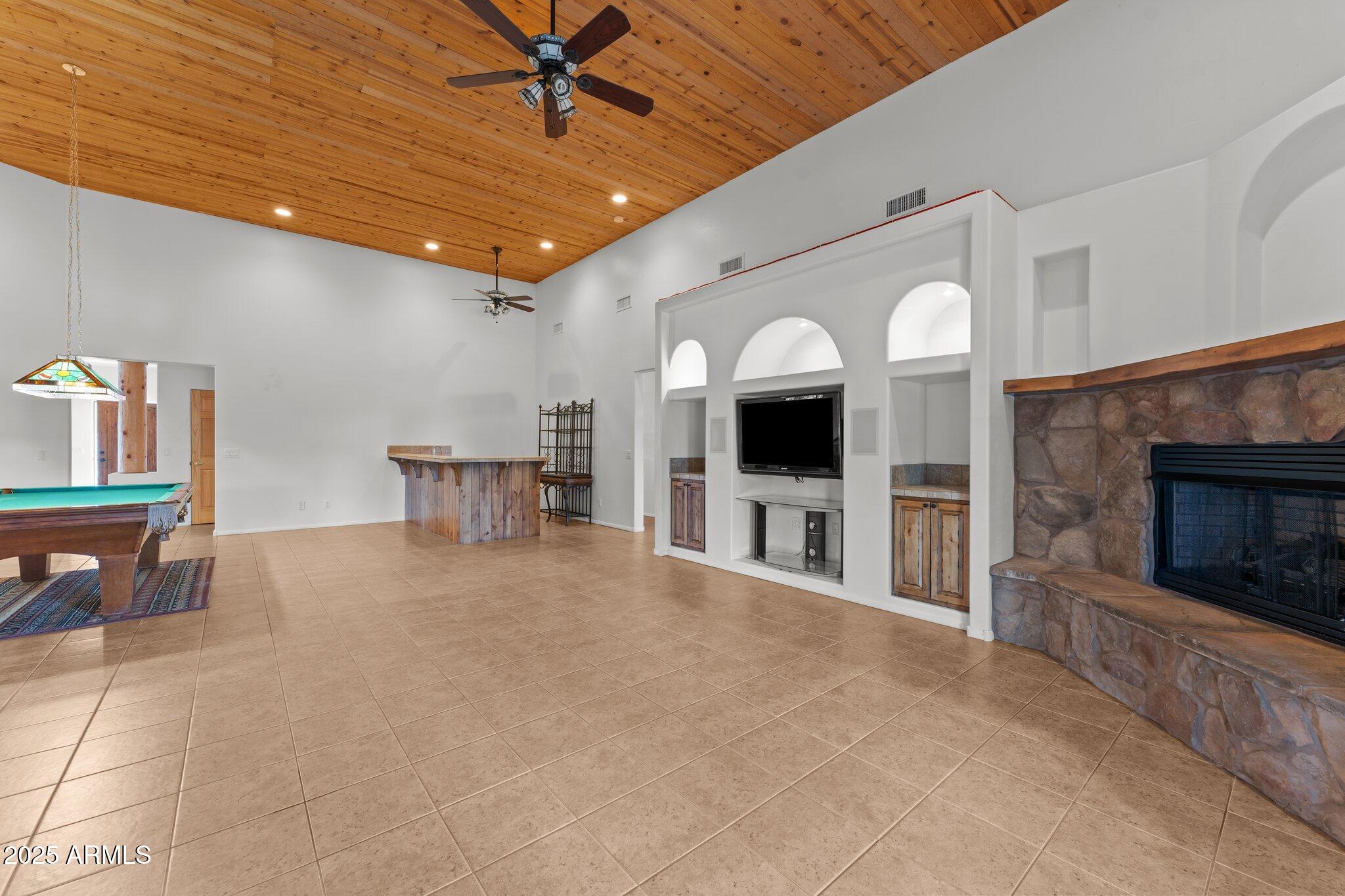 Wickenburg, Arizona, 85390, United States, 3 Bedrooms Bedrooms, ,3 BathroomsBathrooms,Residential,For Sale,1881788