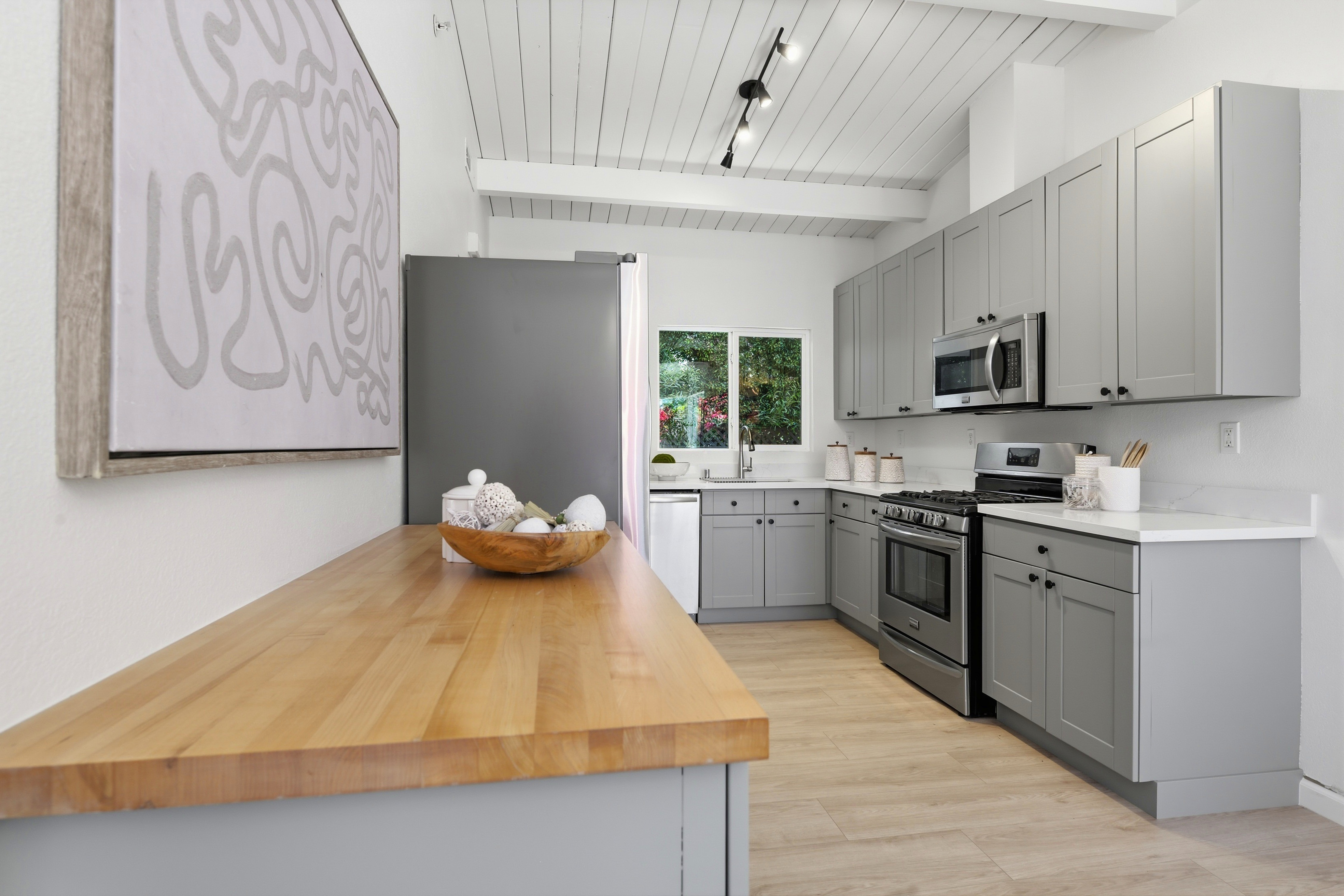  Beautifully Updated Home for an Indoor/Outdoor Lifestyle - 物件實景