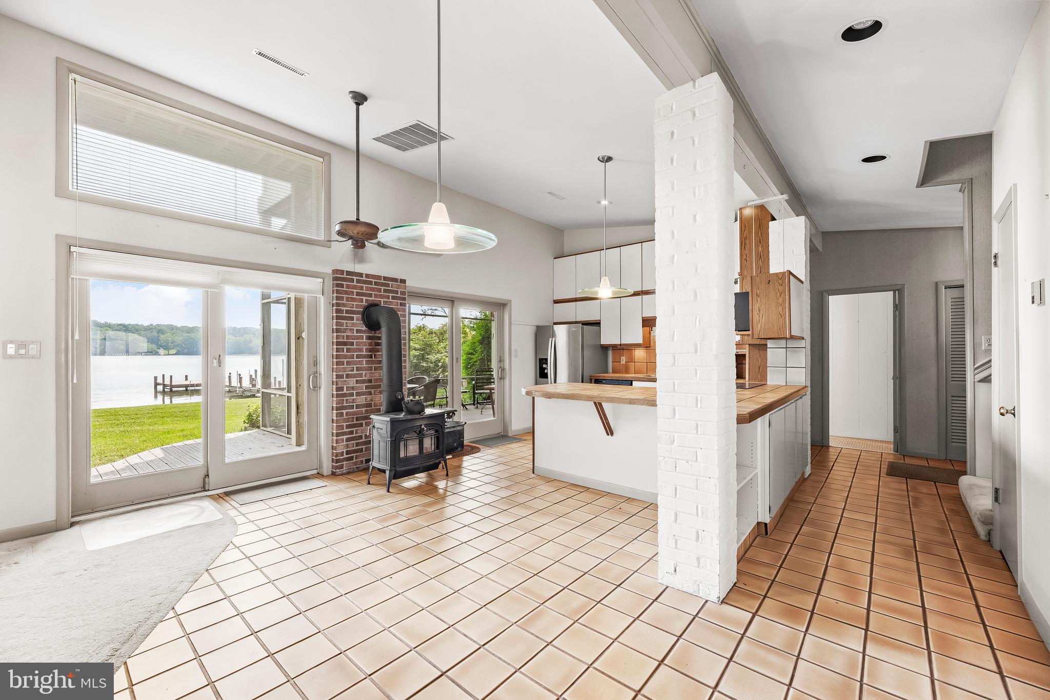 St Leonard, Maryland, 20685, United States, 4 Bedrooms Bedrooms, ,3 BathroomsBathrooms,Residential,For Sale,1944849