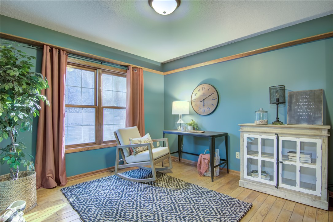 Eau Claire, Wisconsin, 54703, United States, 4 Bedrooms Bedrooms, ,3 BathroomsBathrooms,Residential,For Sale,1992439