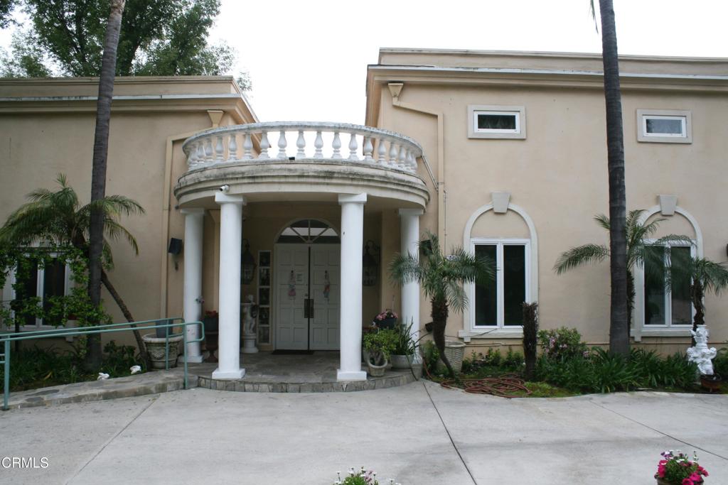 La Canada Flintridge, California, 91011, United States, 6 Bedrooms Bedrooms, ,2 BathroomsBathrooms,Residential,For Sale,1940929