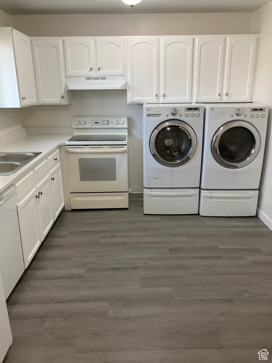 2963 S 3200 W, West Valley City, Utah, 84119, United States, 6 Bedrooms Bedrooms, ,Residential,For Sale,2963 S 3200 W,1617630